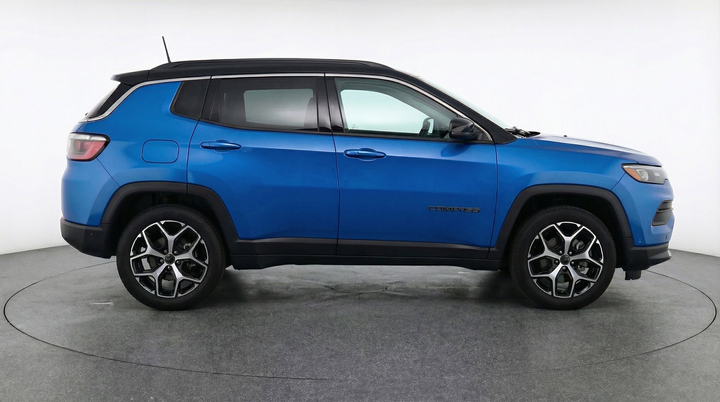 Thumbnail: 2025 Jeep Compass - 11