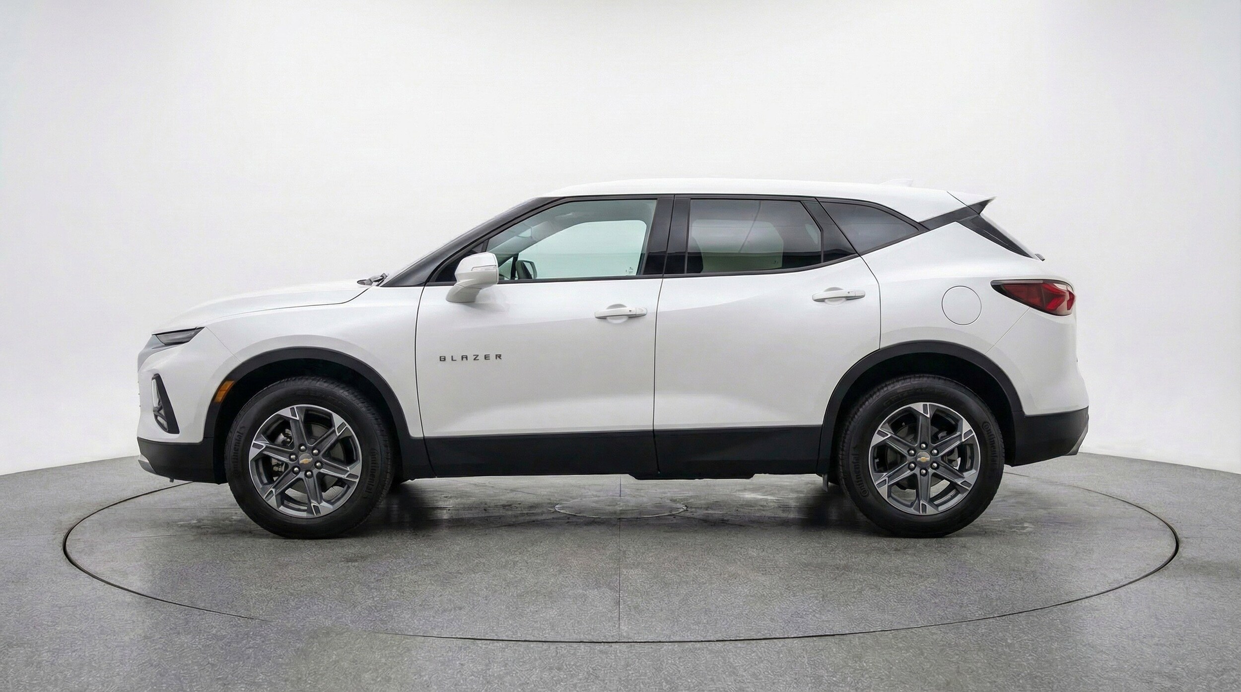 Thumbnail: 2025 Chevrolet Blazer - 5