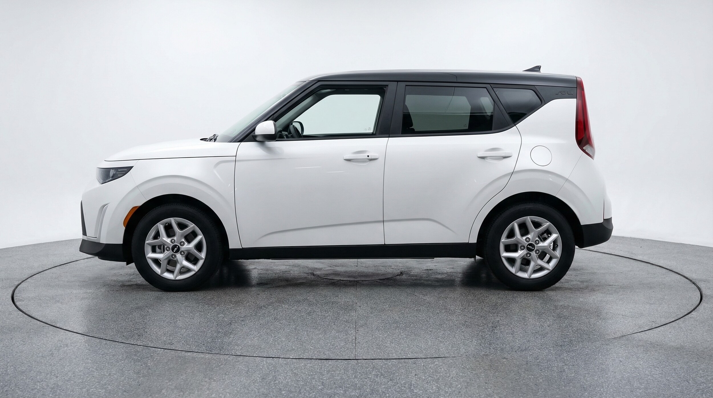 Thumbnail: 2025 Kia Soul - 4