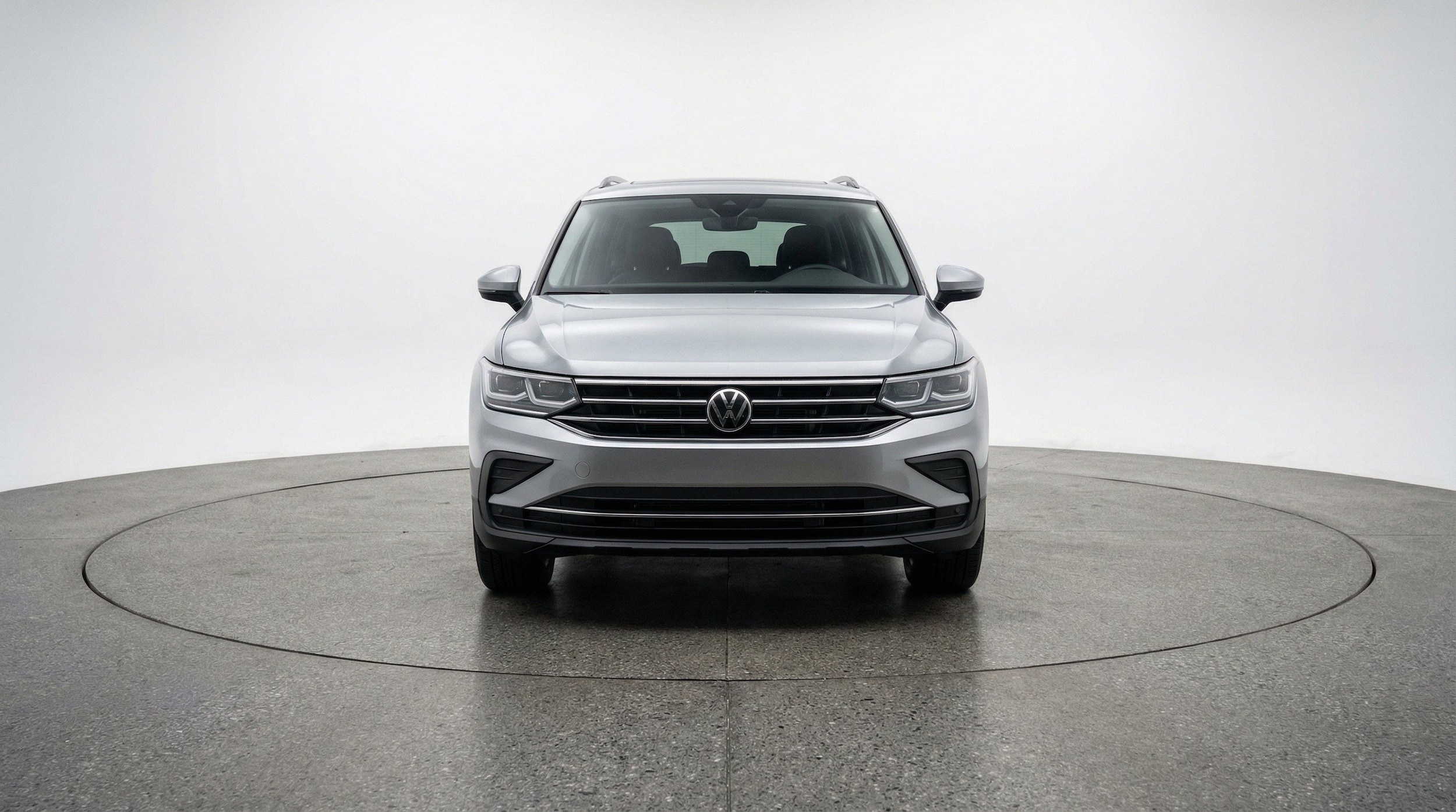 Thumbnail: 2026 Volkswagen Tiguan - 2