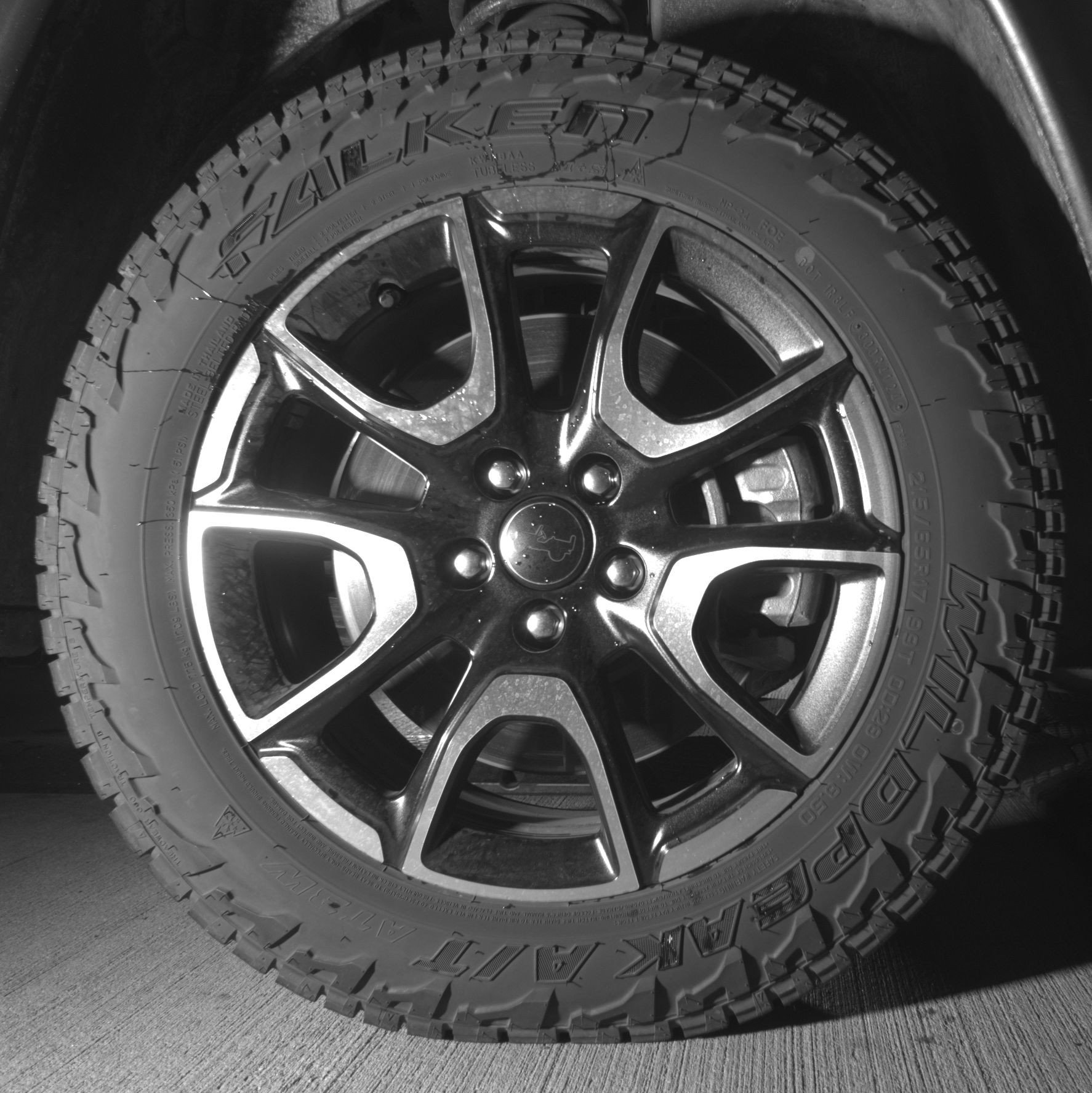 Thumbnail: 2025 Jeep Compass - 15