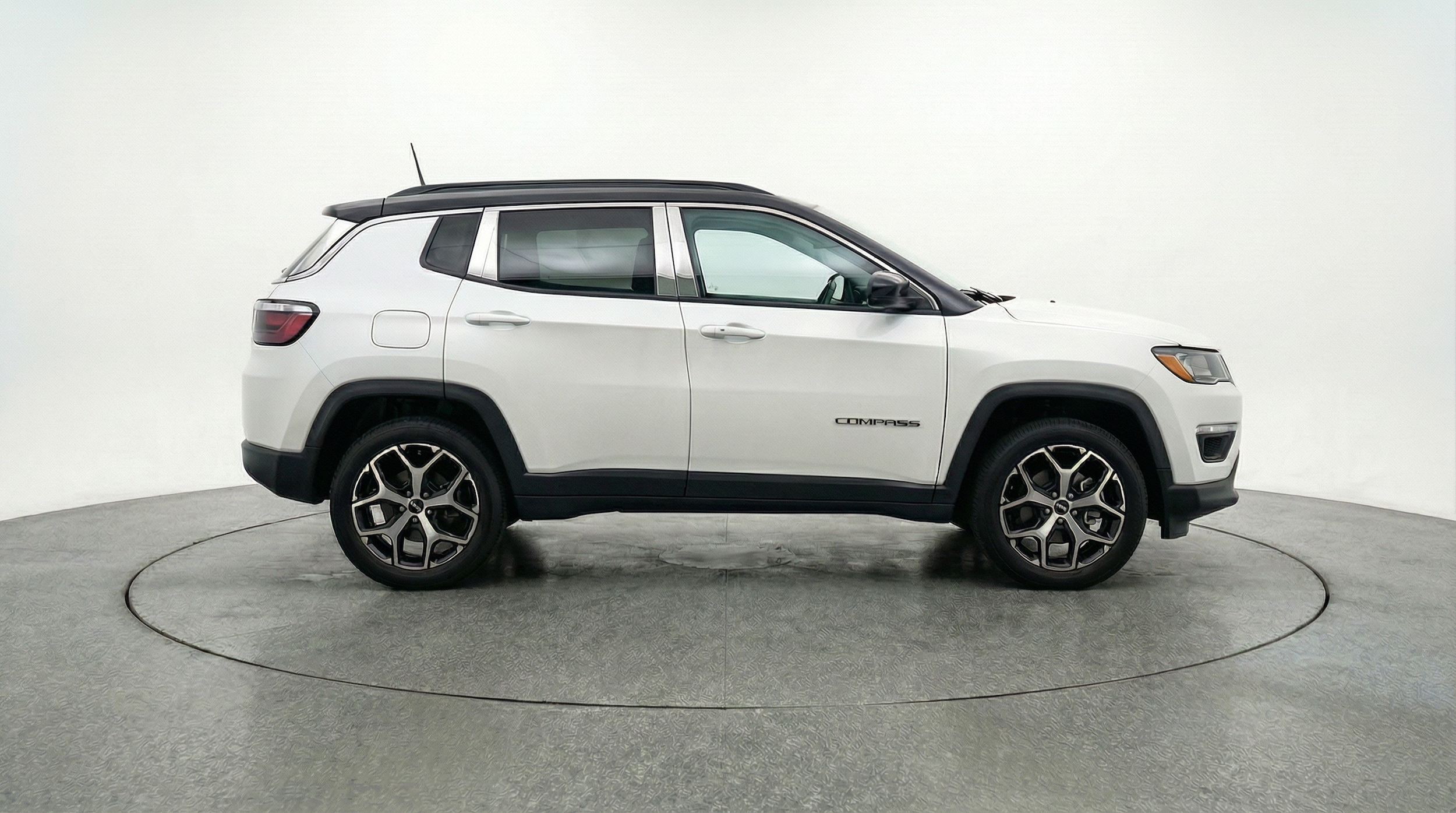 Thumbnail: 2025 Jeep Compass - 8