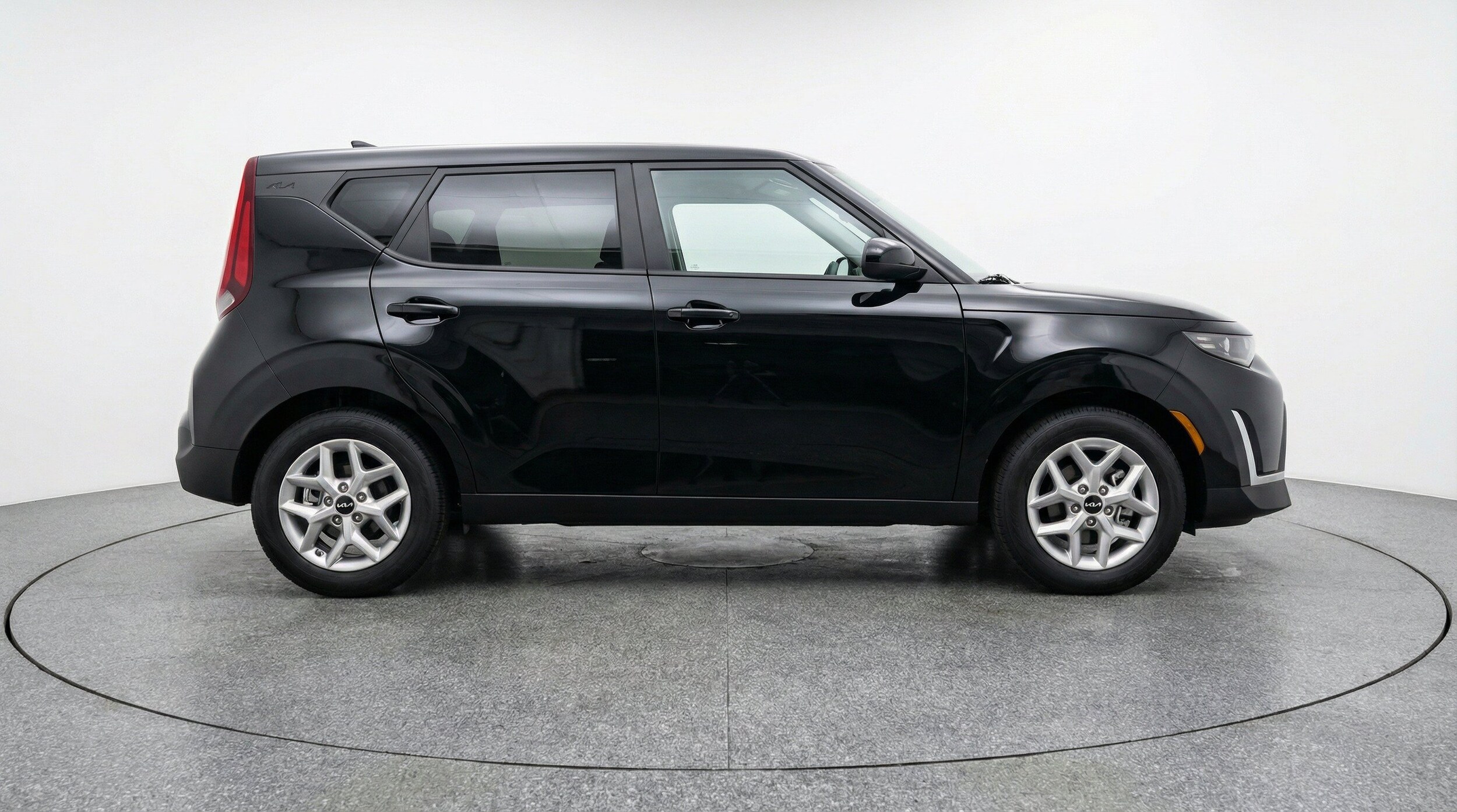 Thumbnail: 2025 Kia Soul - 11