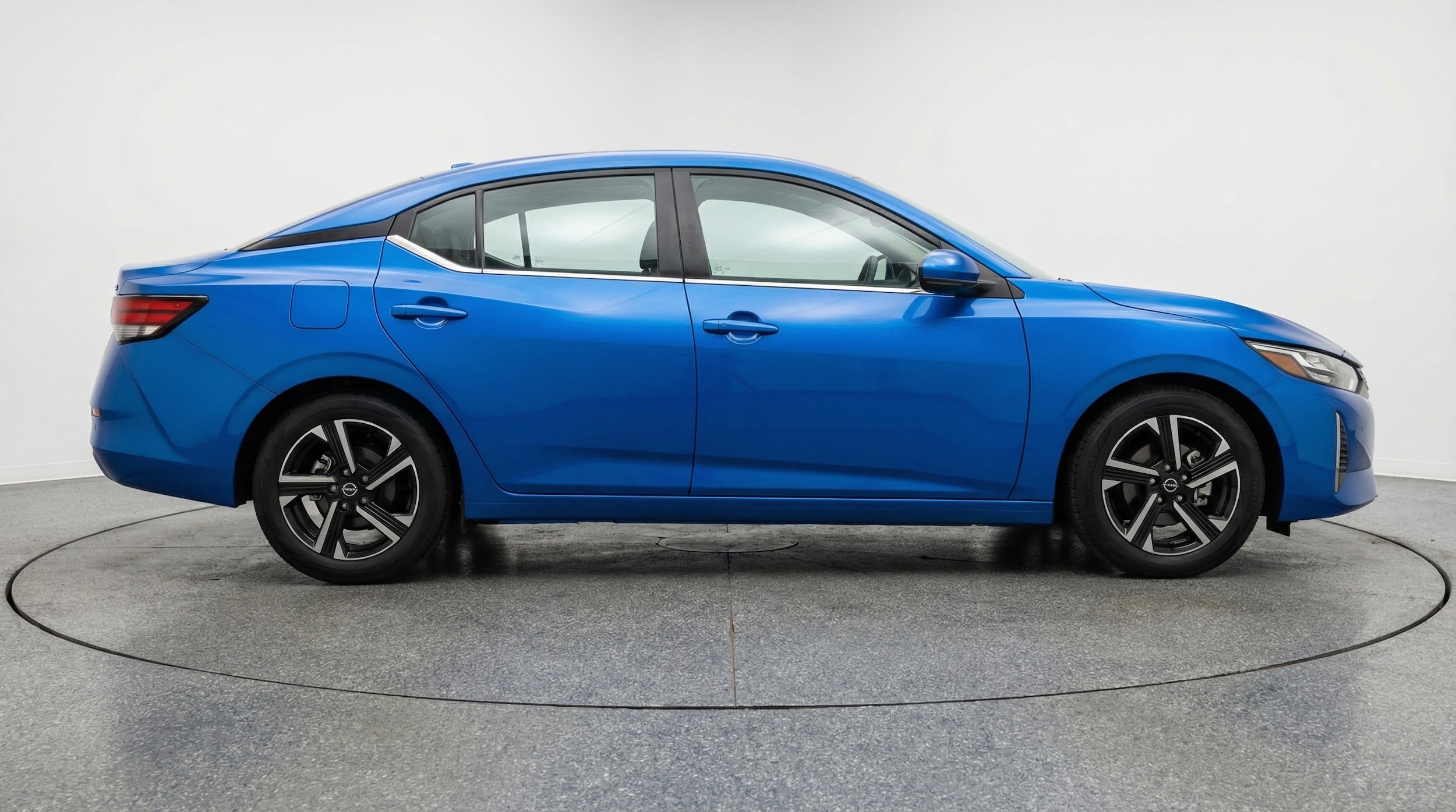 Thumbnail: 2025 Nissan Sentra - 8