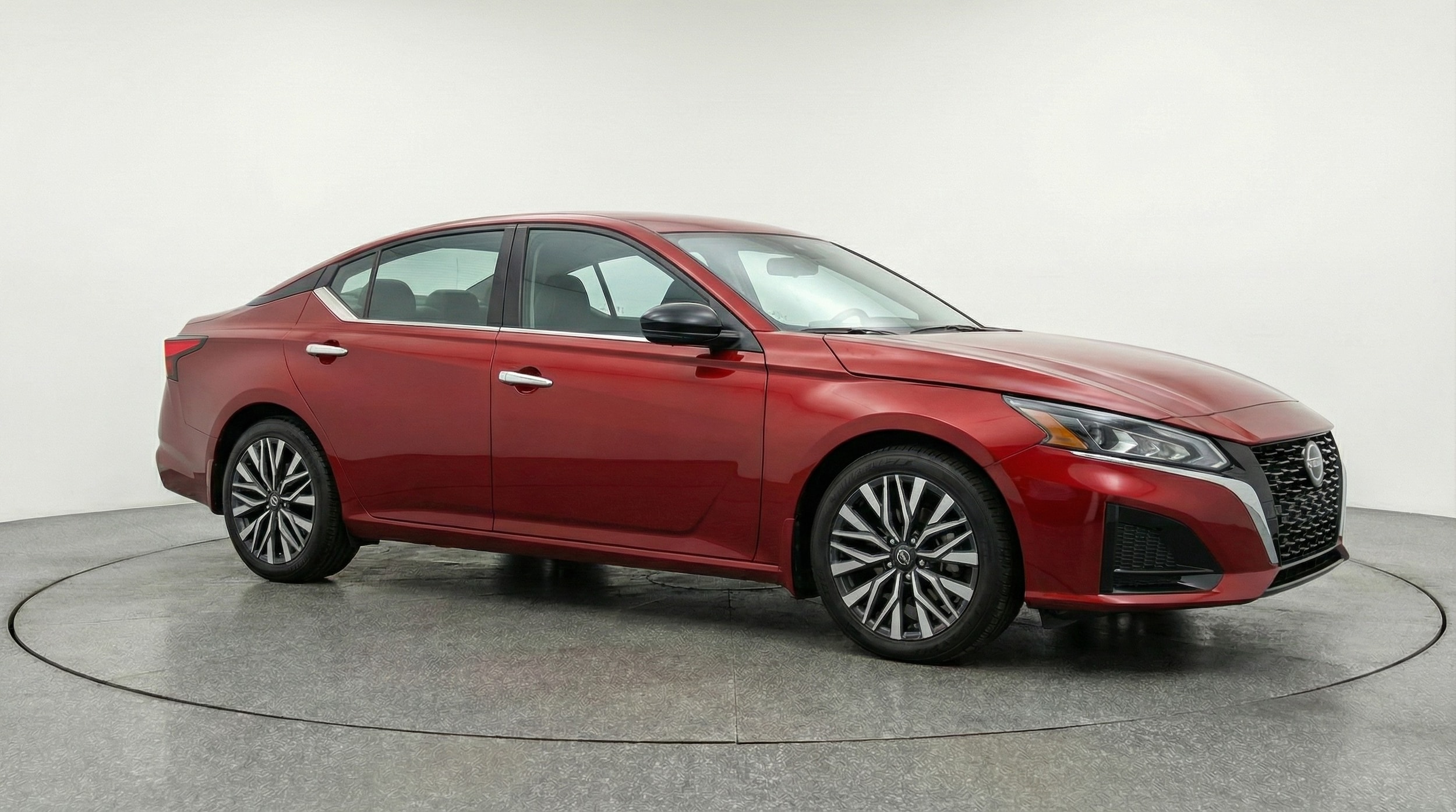 Thumbnail: 2025 Nissan Altima - 1