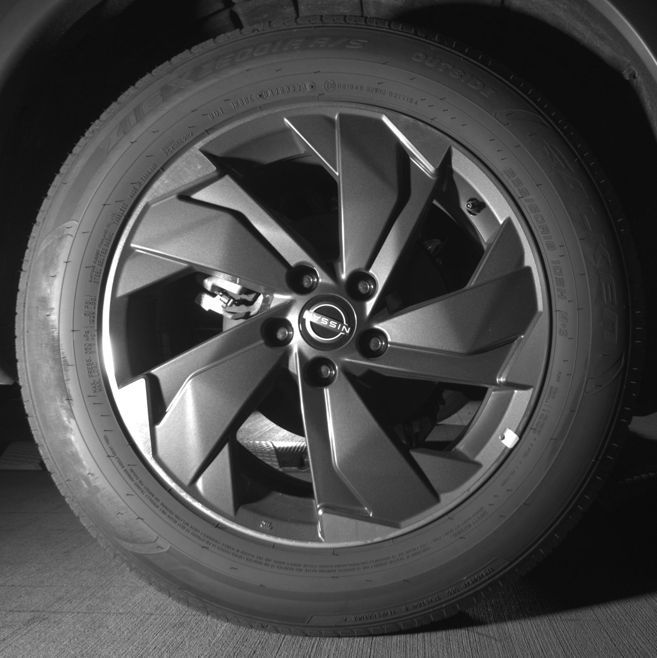 Thumbnail: 2025 Nissan Rogue - 12