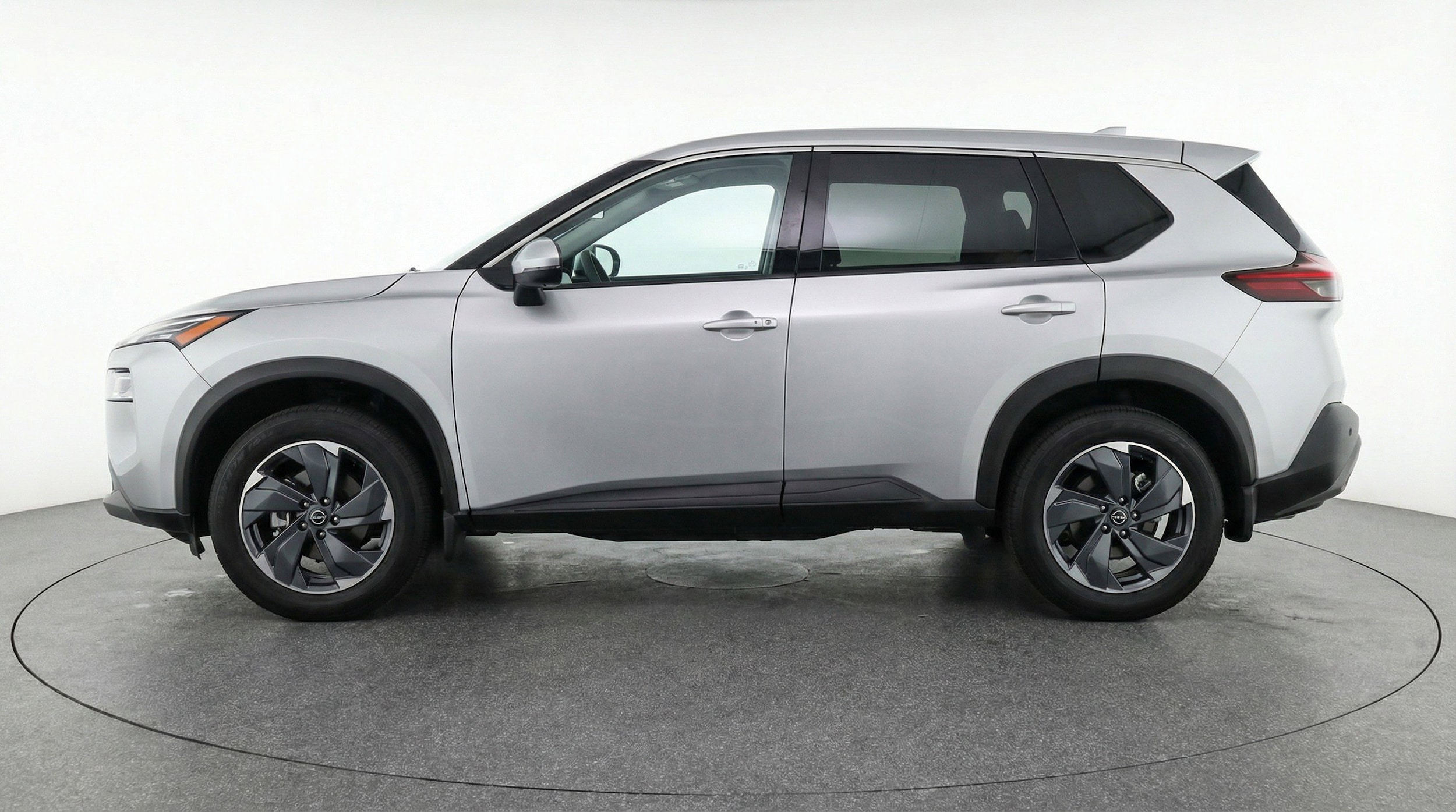 Thumbnail: 2025 Nissan Rogue - 5