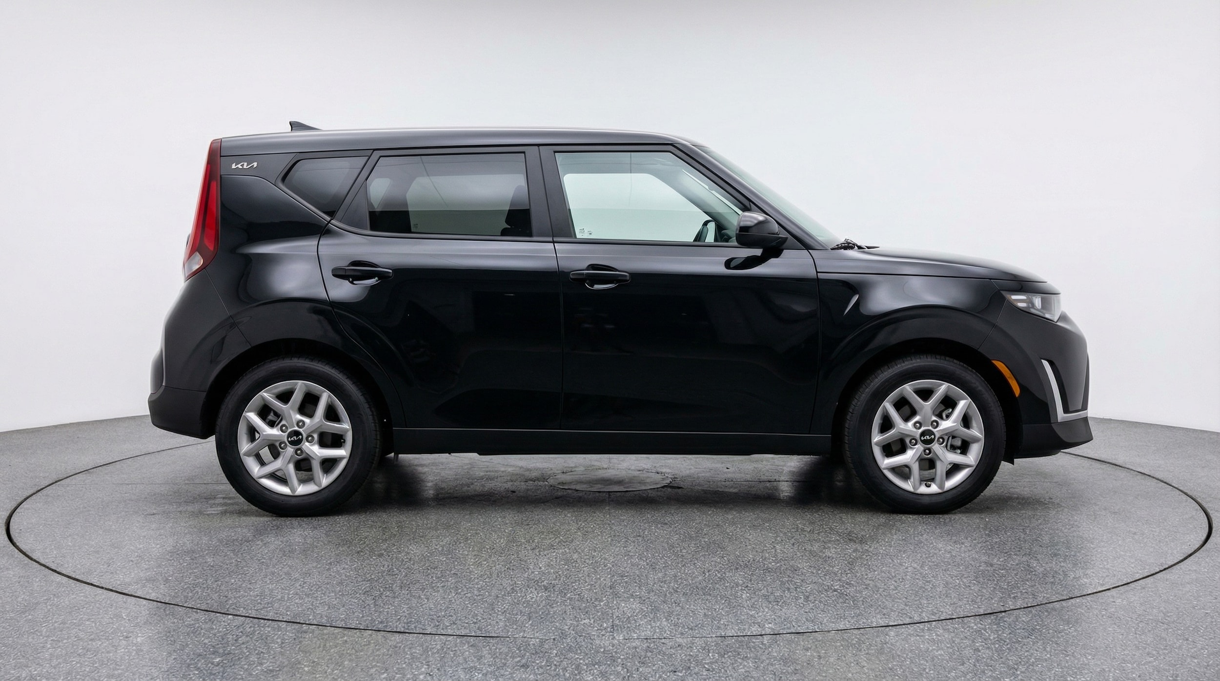 Thumbnail: 2025 Kia Soul - 8