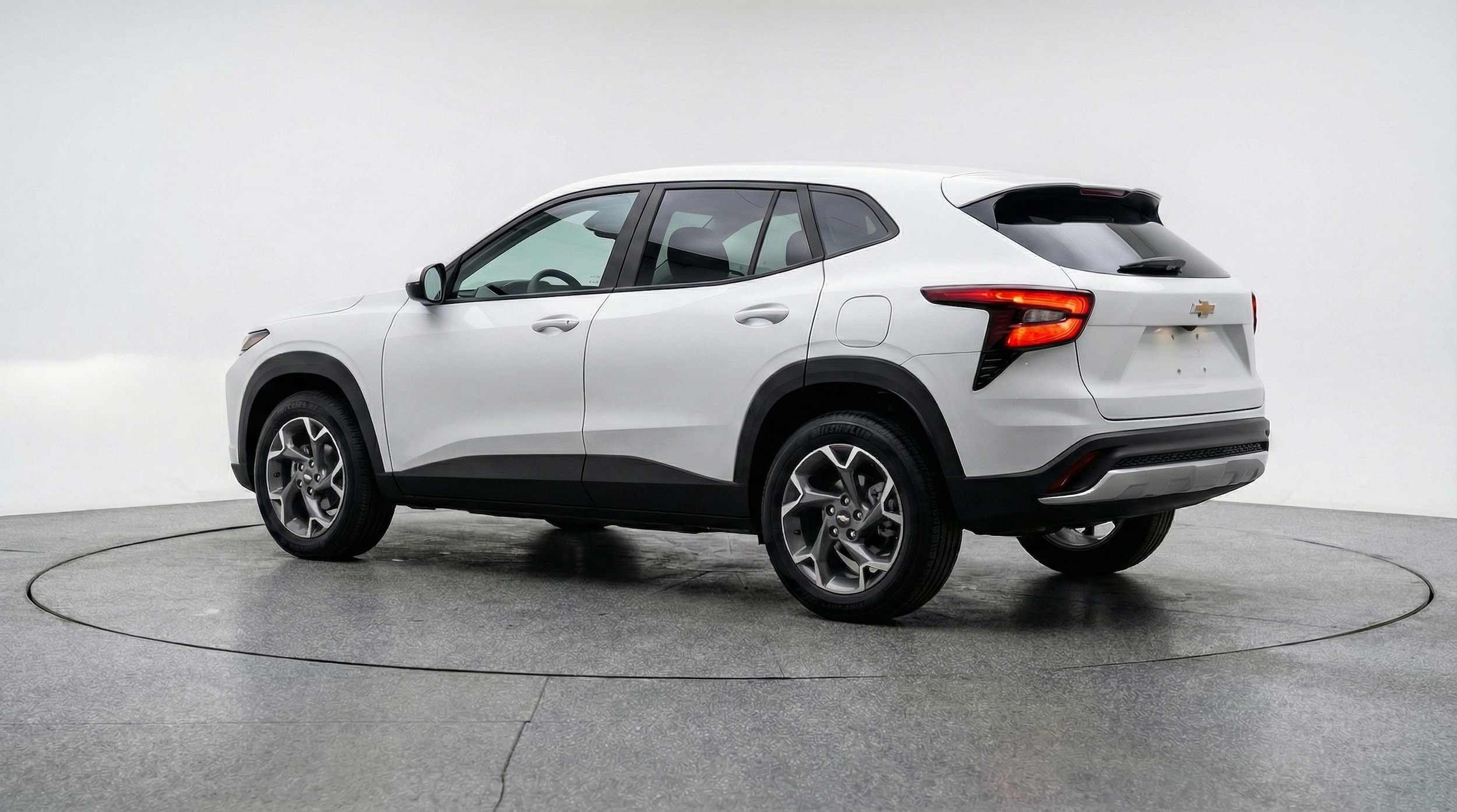 Thumbnail: 2025 Chevrolet Trax - 5