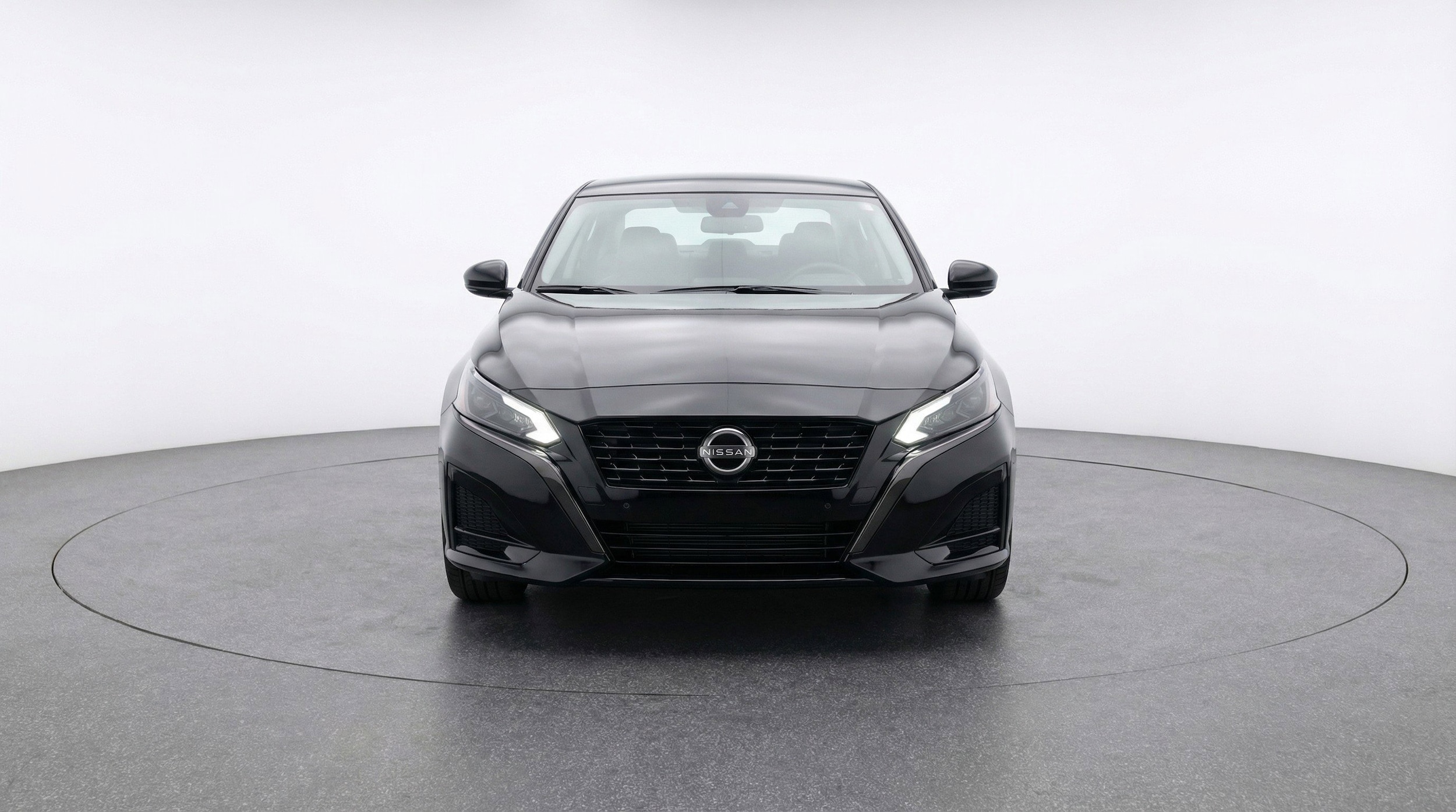 Thumbnail: 2025 Nissan Altima - 2