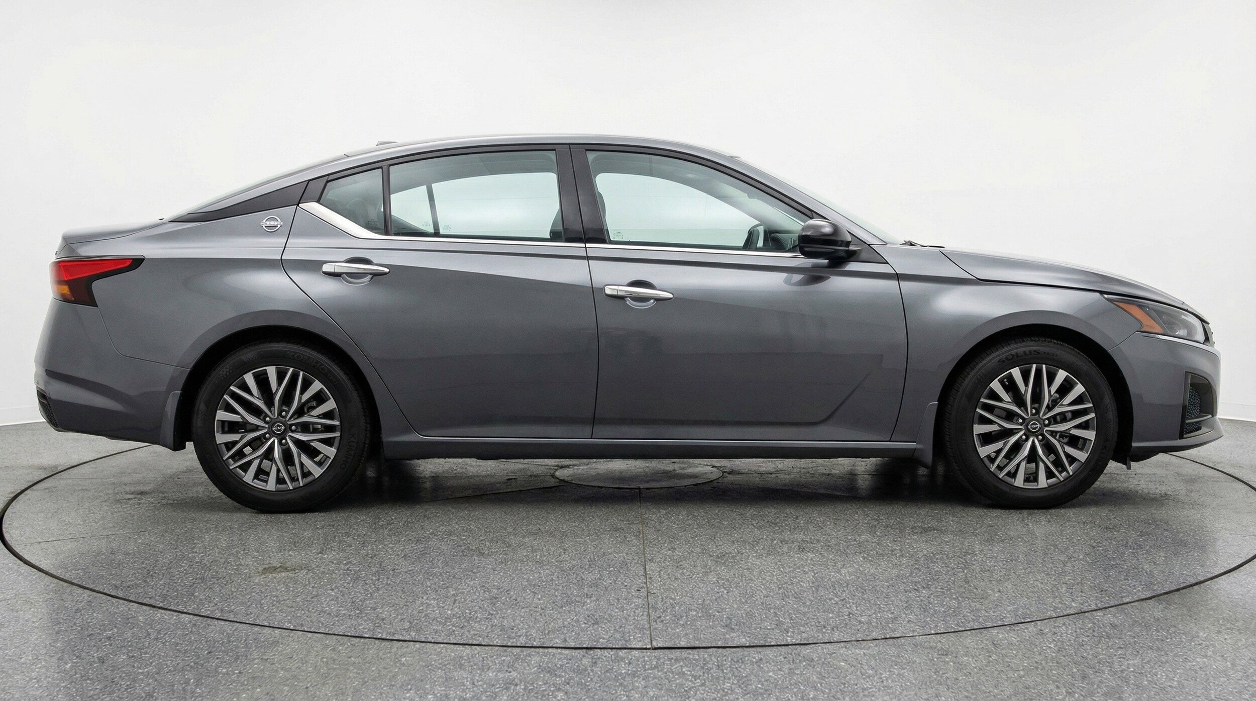 Thumbnail: 2025 Nissan Altima - 11