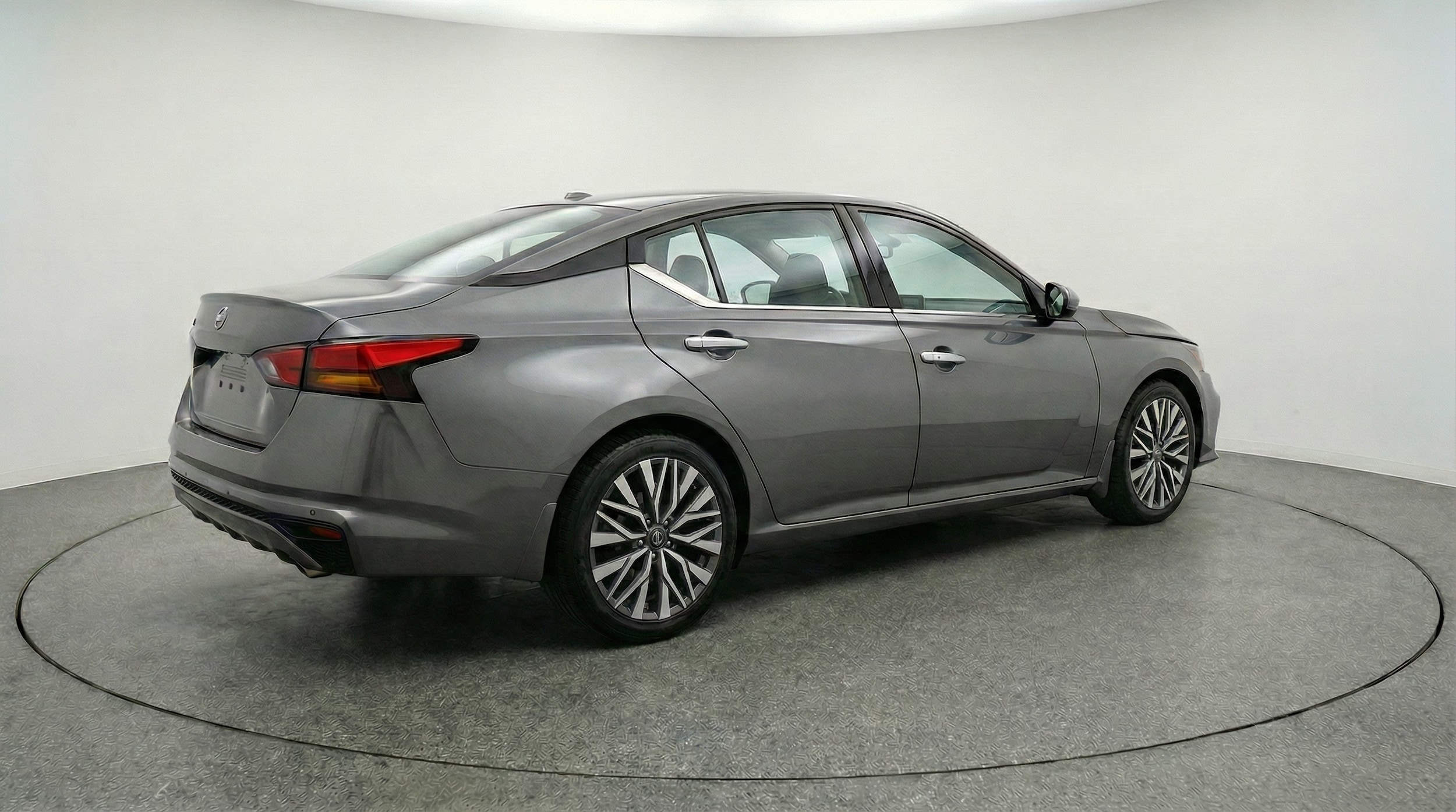 Thumbnail: 2025 Nissan Altima - 7