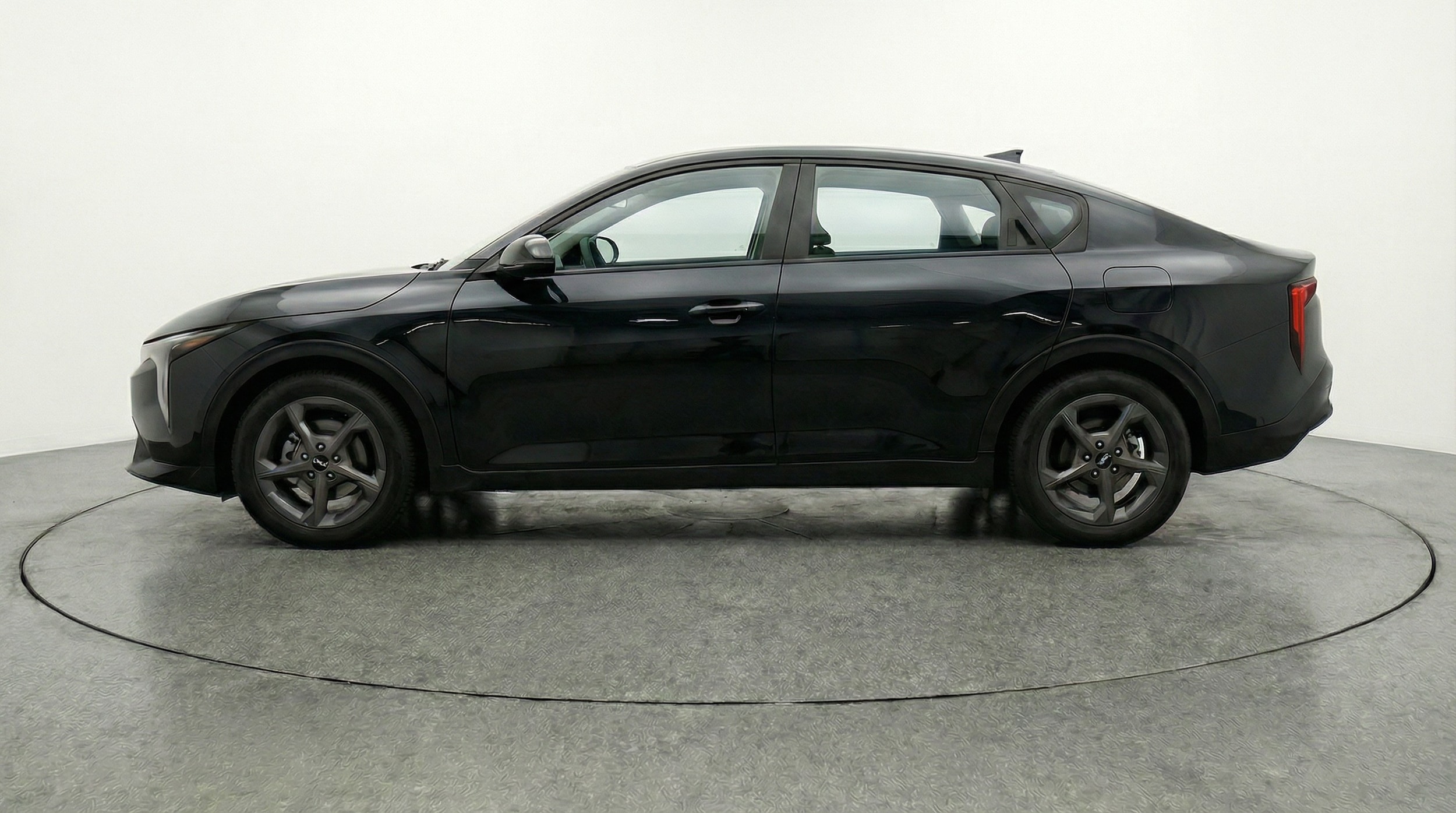 Thumbnail: 2025 Kia K4 - 4