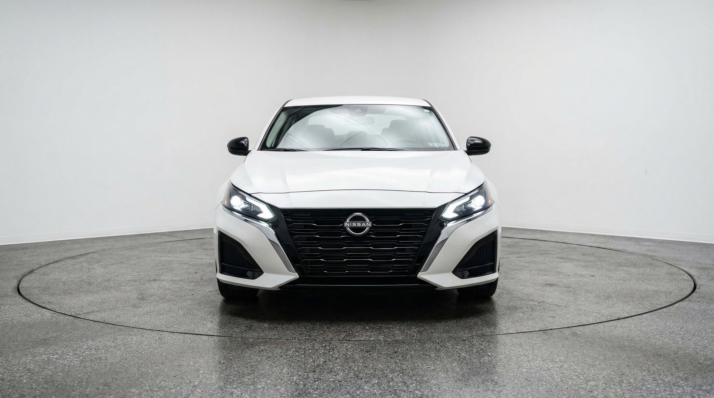 Thumbnail: 2025 Nissan Altima - 2