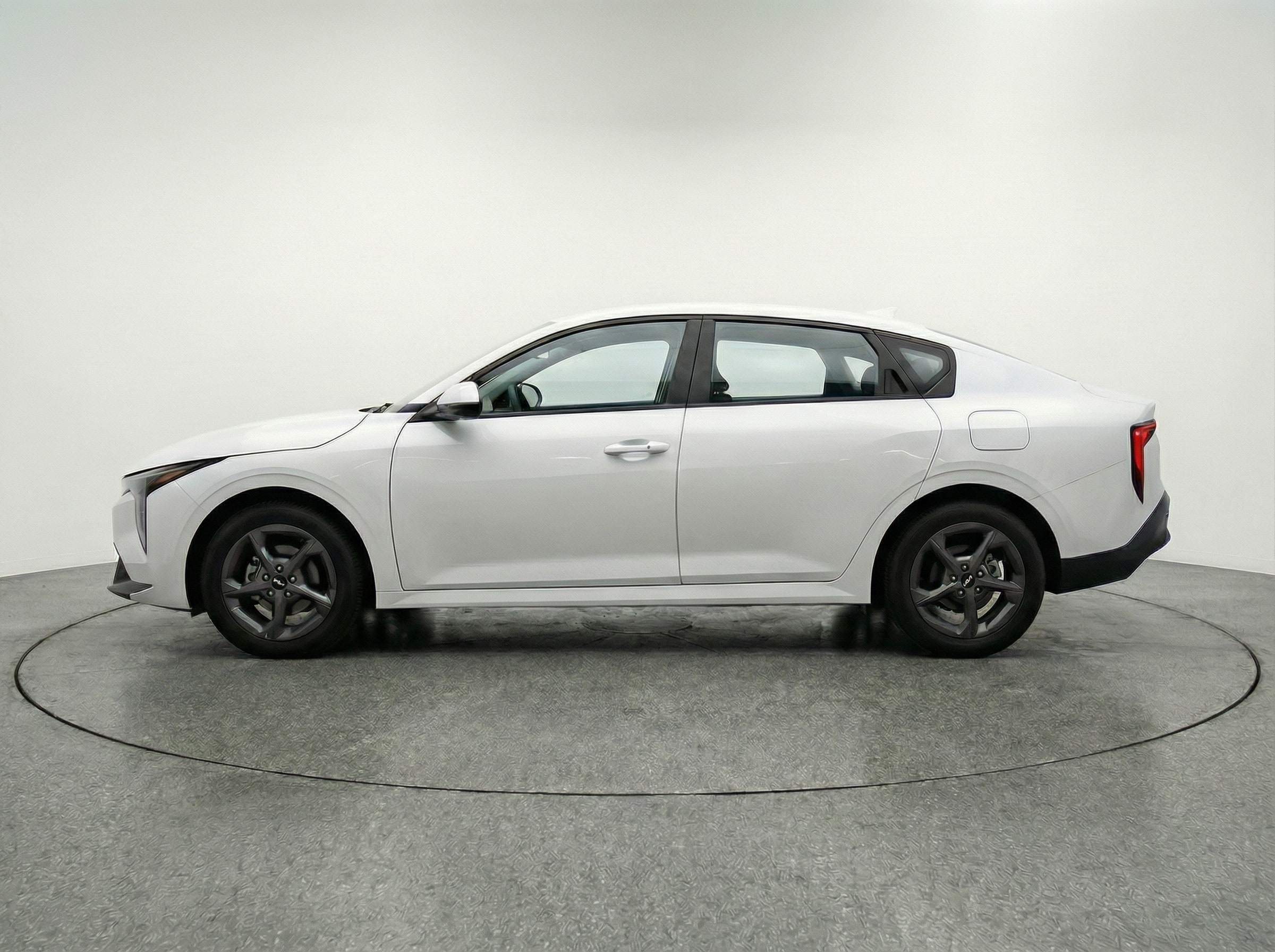 Thumbnail: 2025 Kia K4 - 4