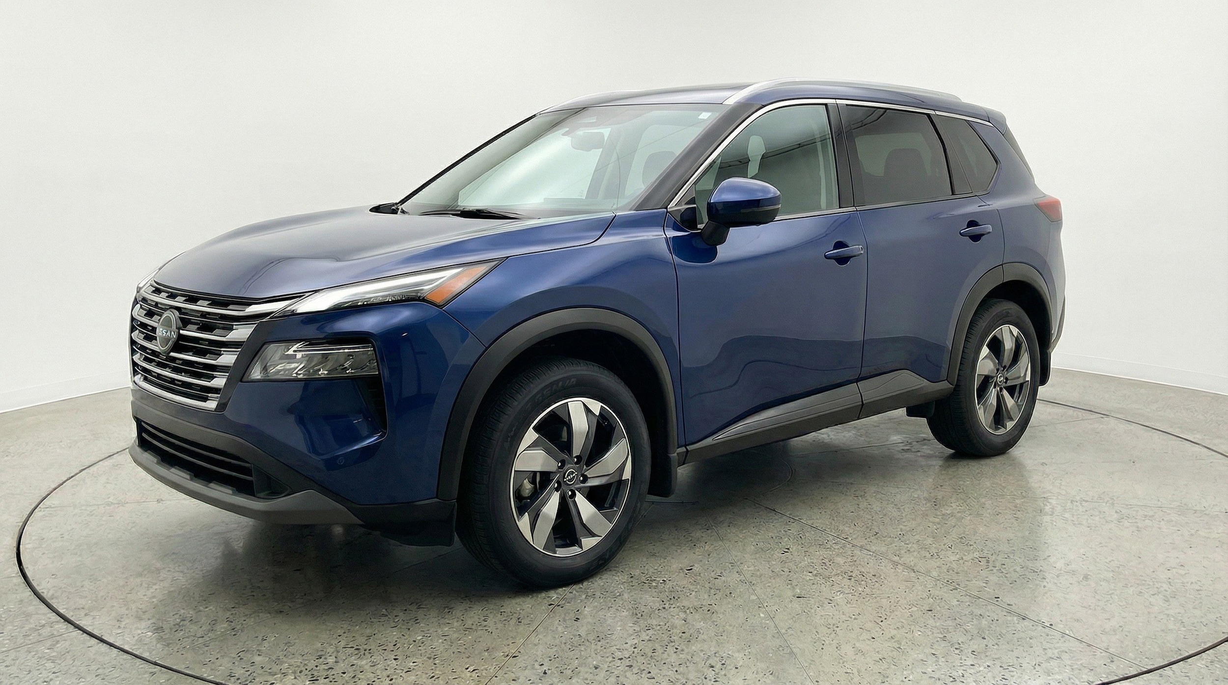 Thumbnail: 2025 Nissan Rogue - 3
