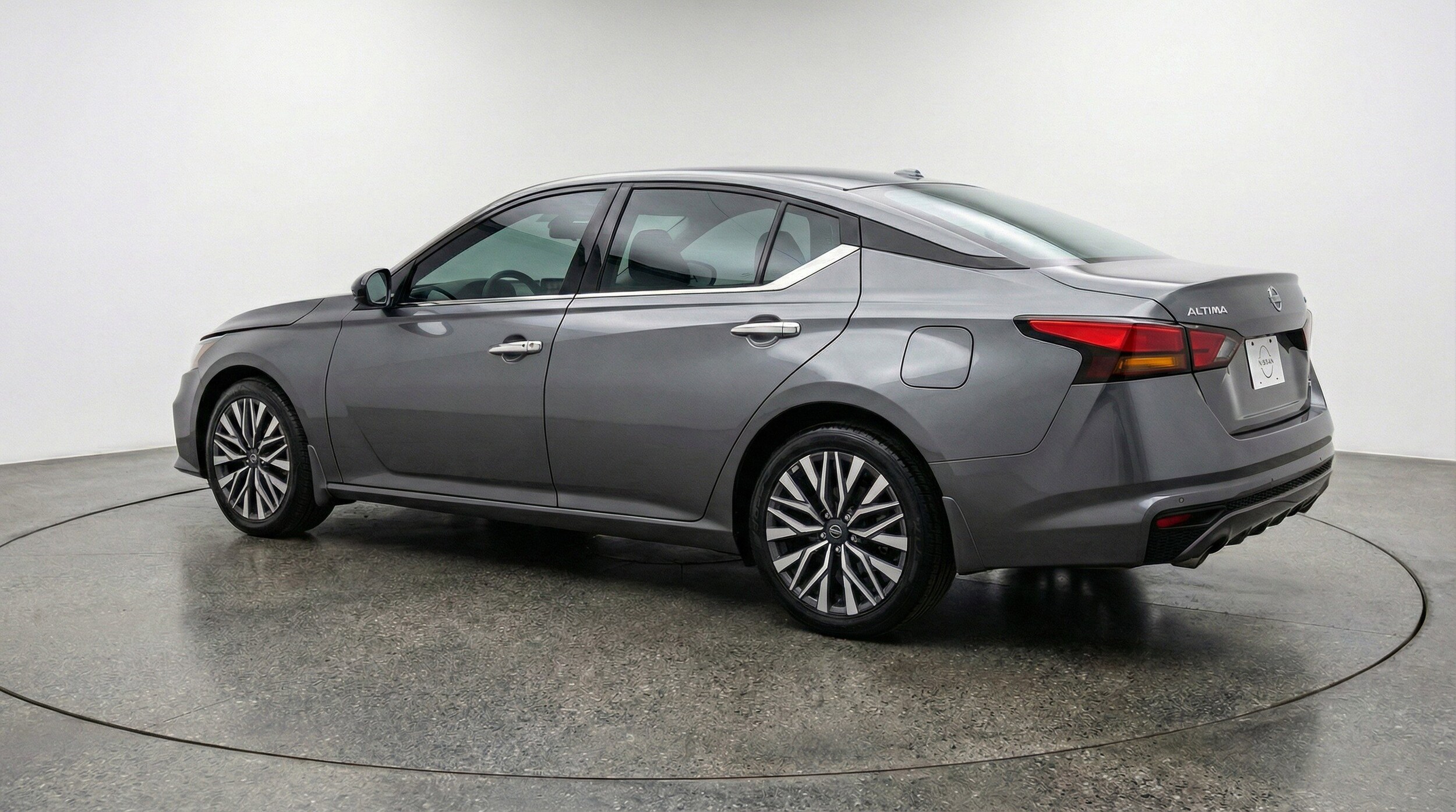 Thumbnail: 2025 Nissan Altima - 6