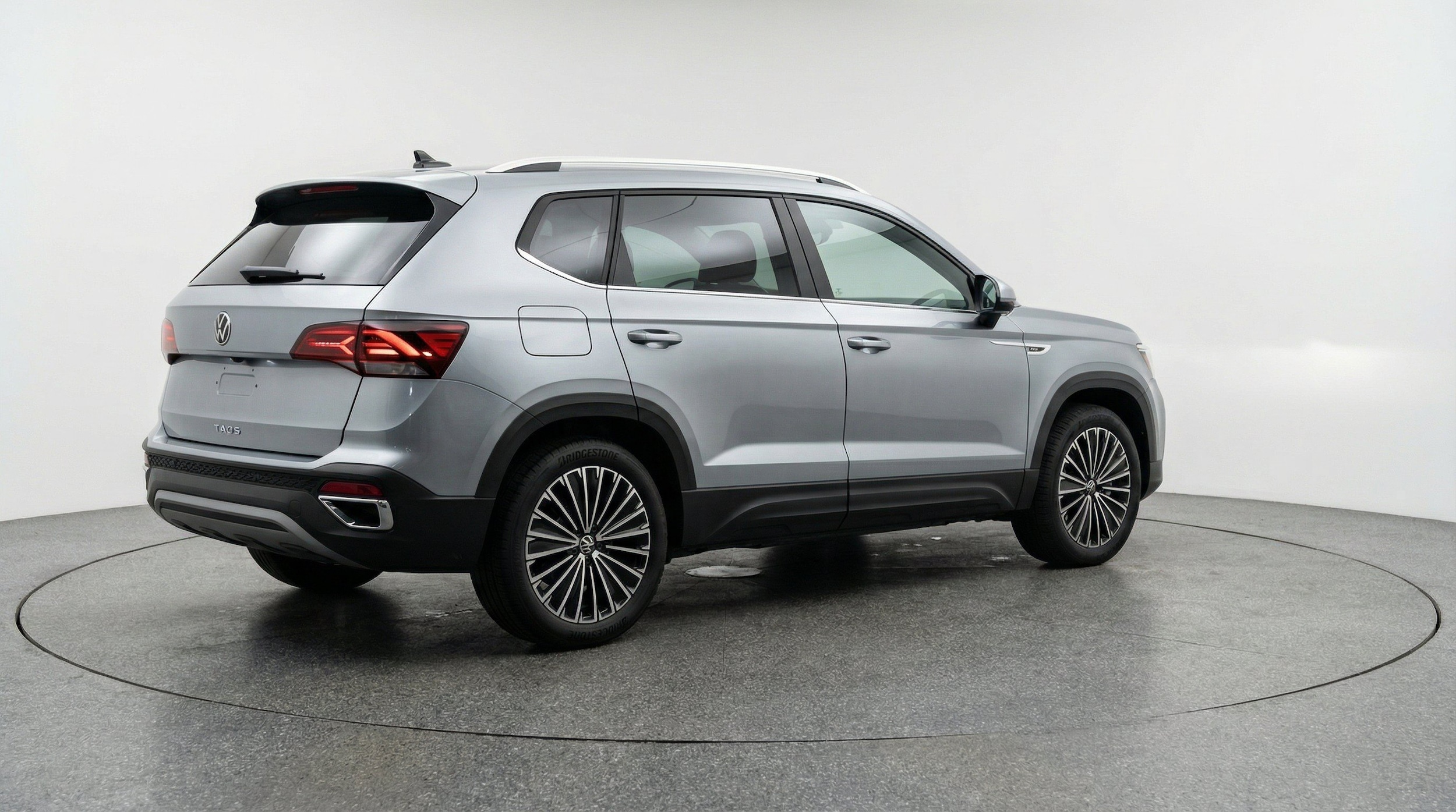Thumbnail: 2026 Volkswagen Taos - 9