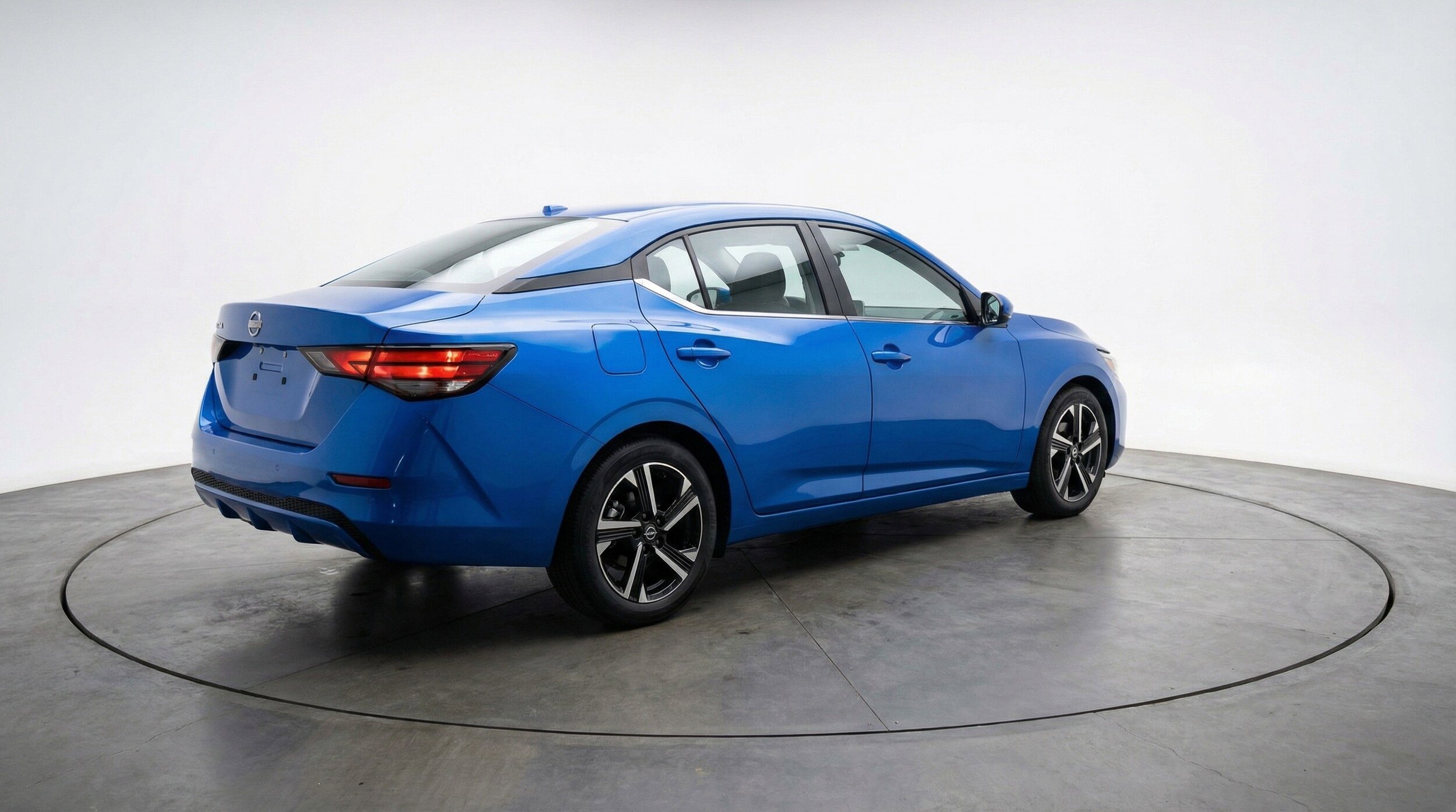 Thumbnail: 2025 Nissan Sentra - 9