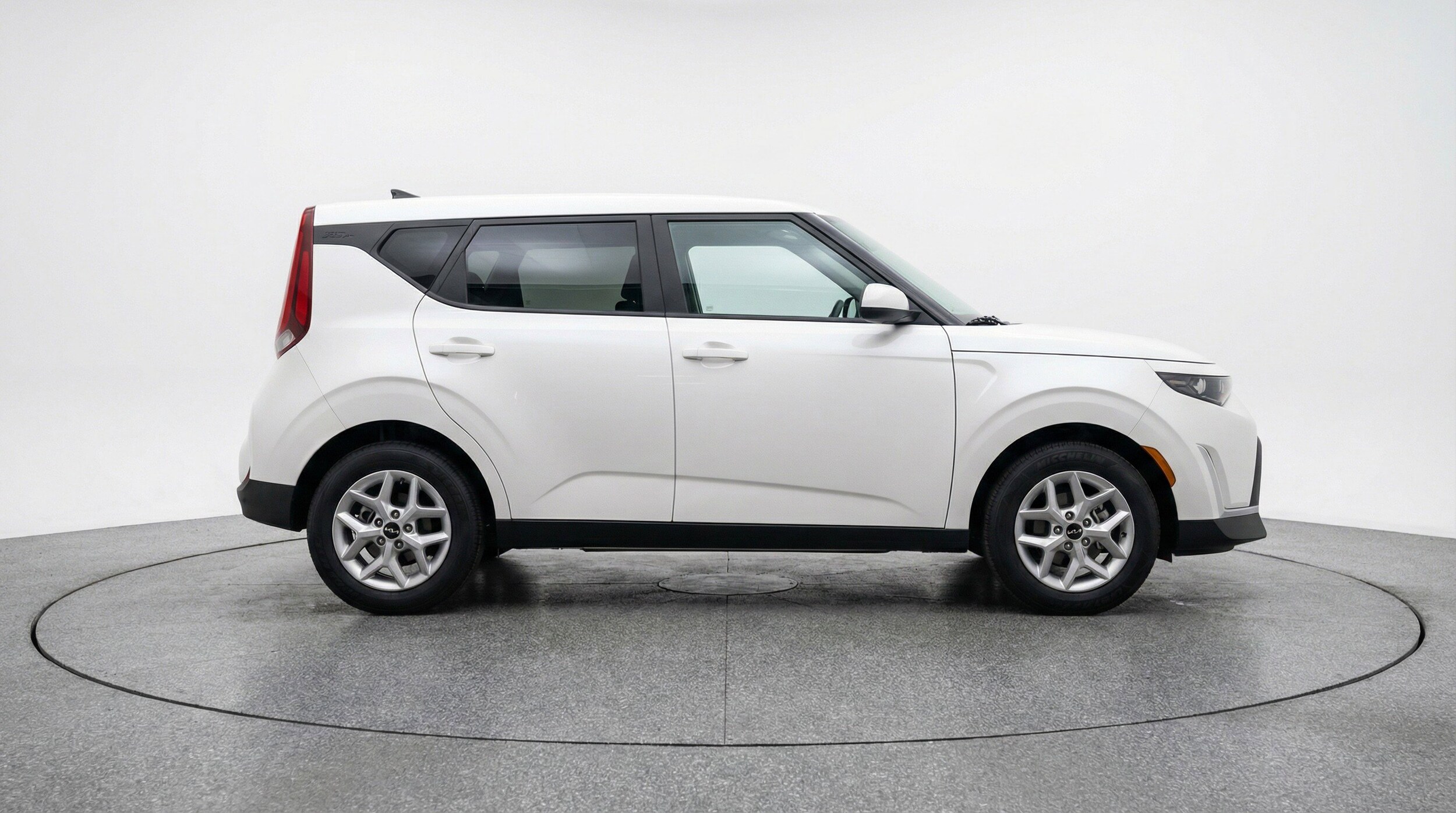 Thumbnail: 2025 Kia Soul - 11