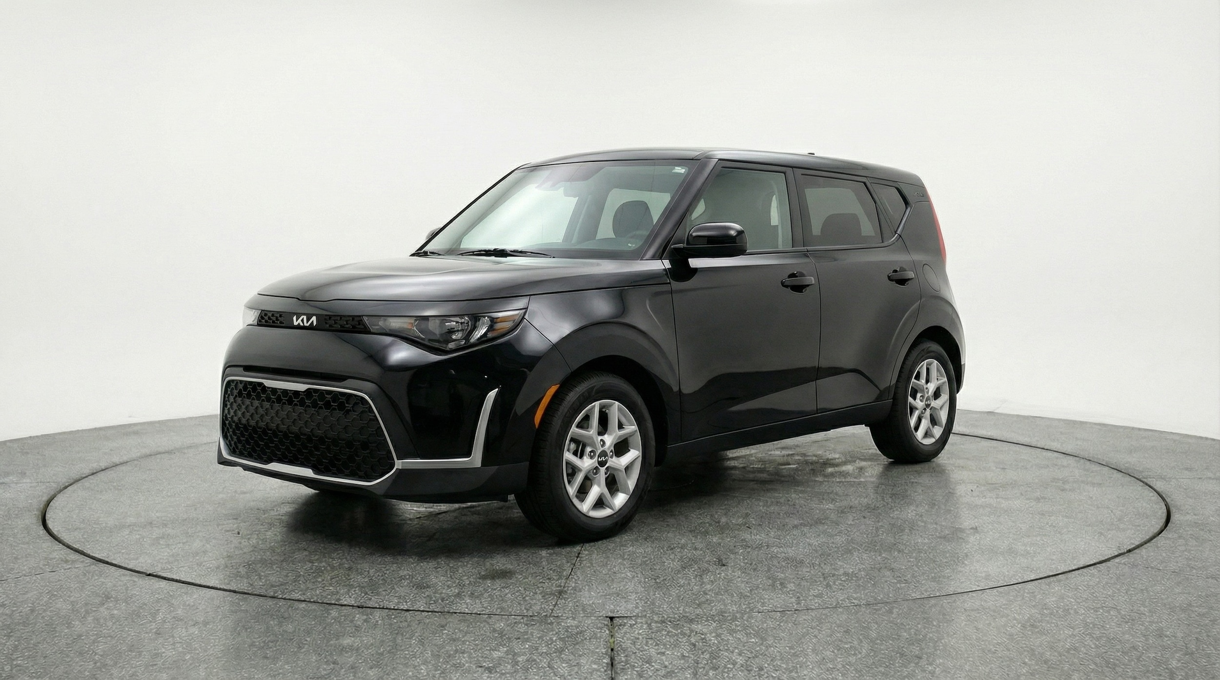Thumbnail: 2025 Kia Soul - 3