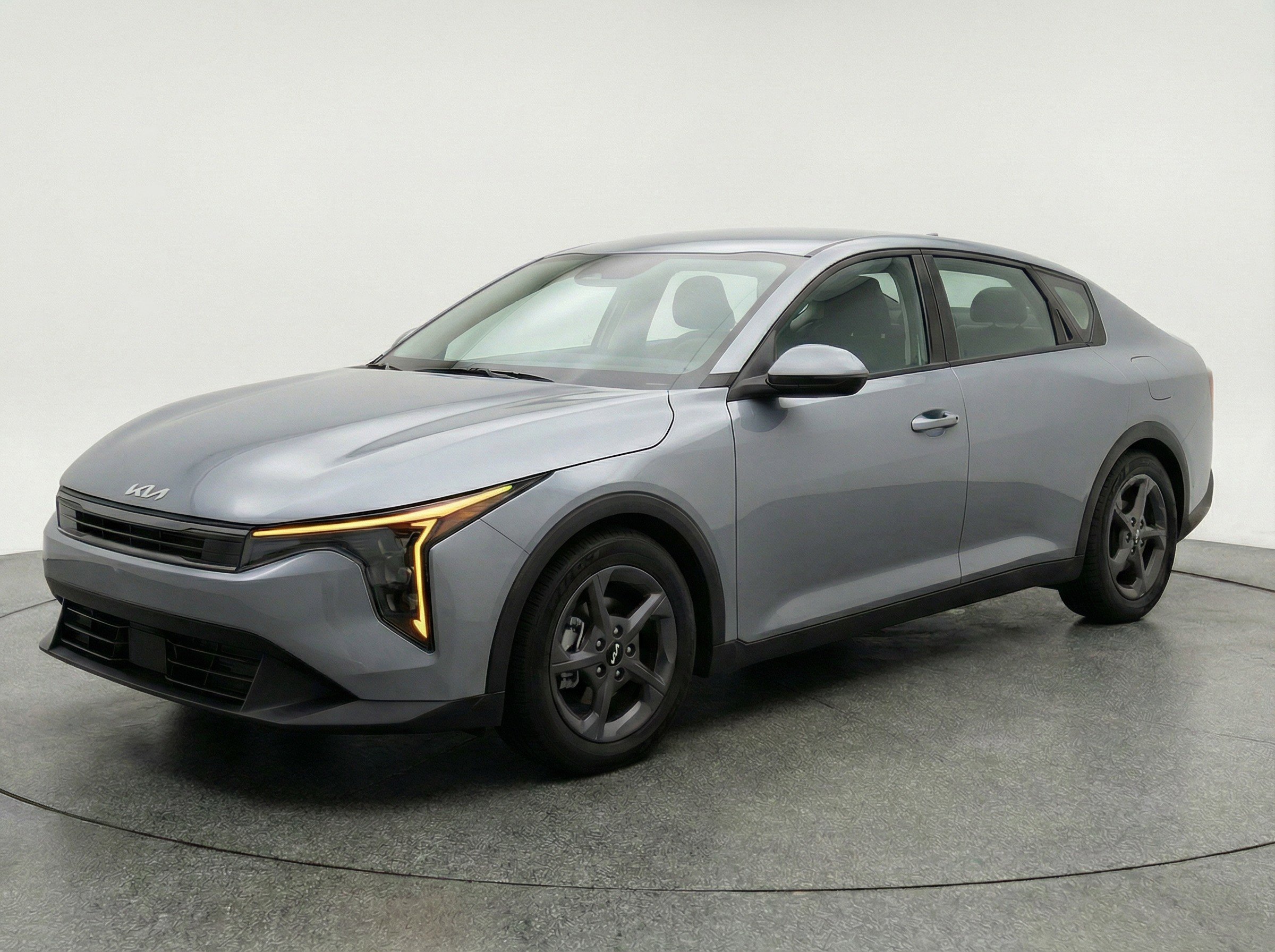 Thumbnail: 2025 Kia K4 - 3