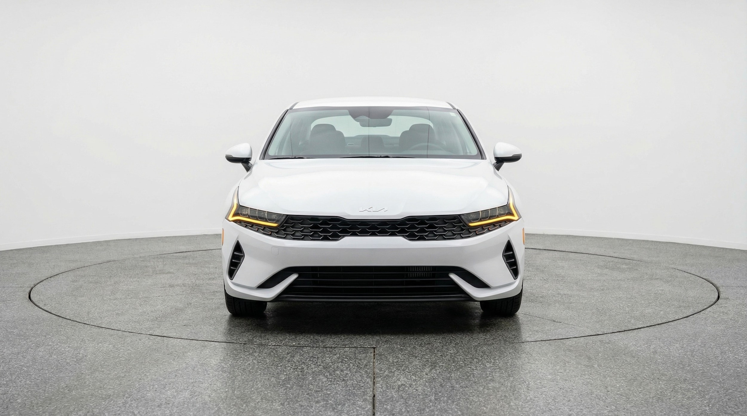 Thumbnail: 2025 Kia K4 - 2