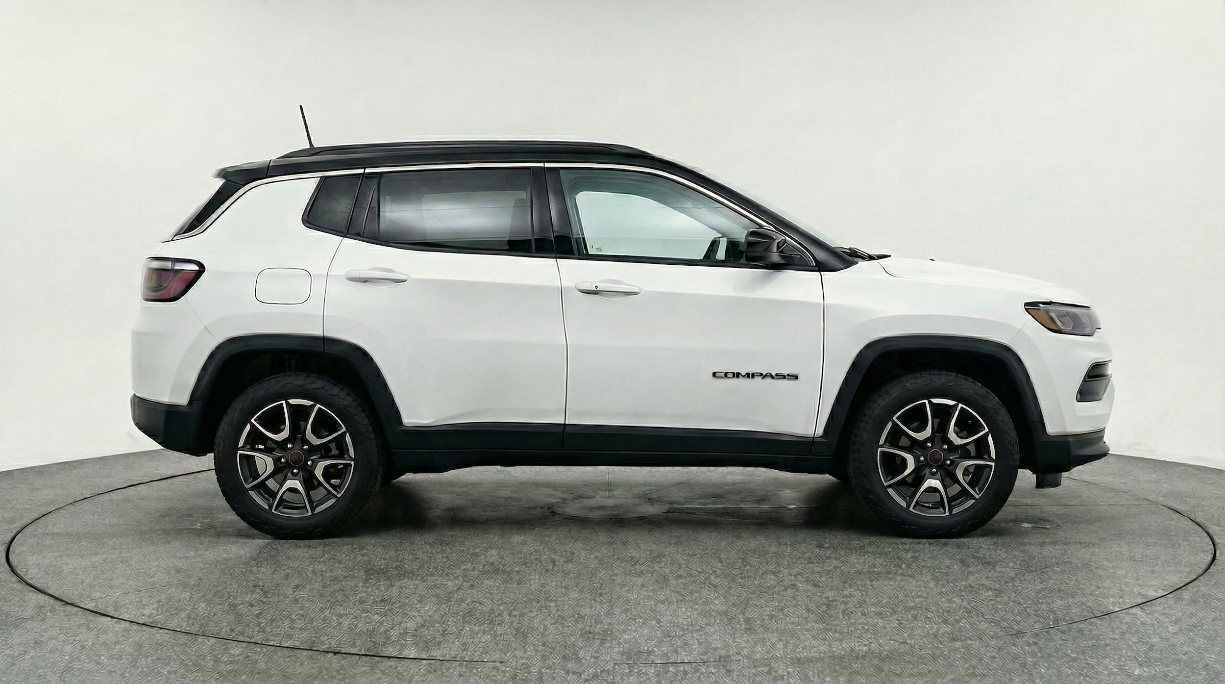 Thumbnail: 2025 Jeep Compass - 8