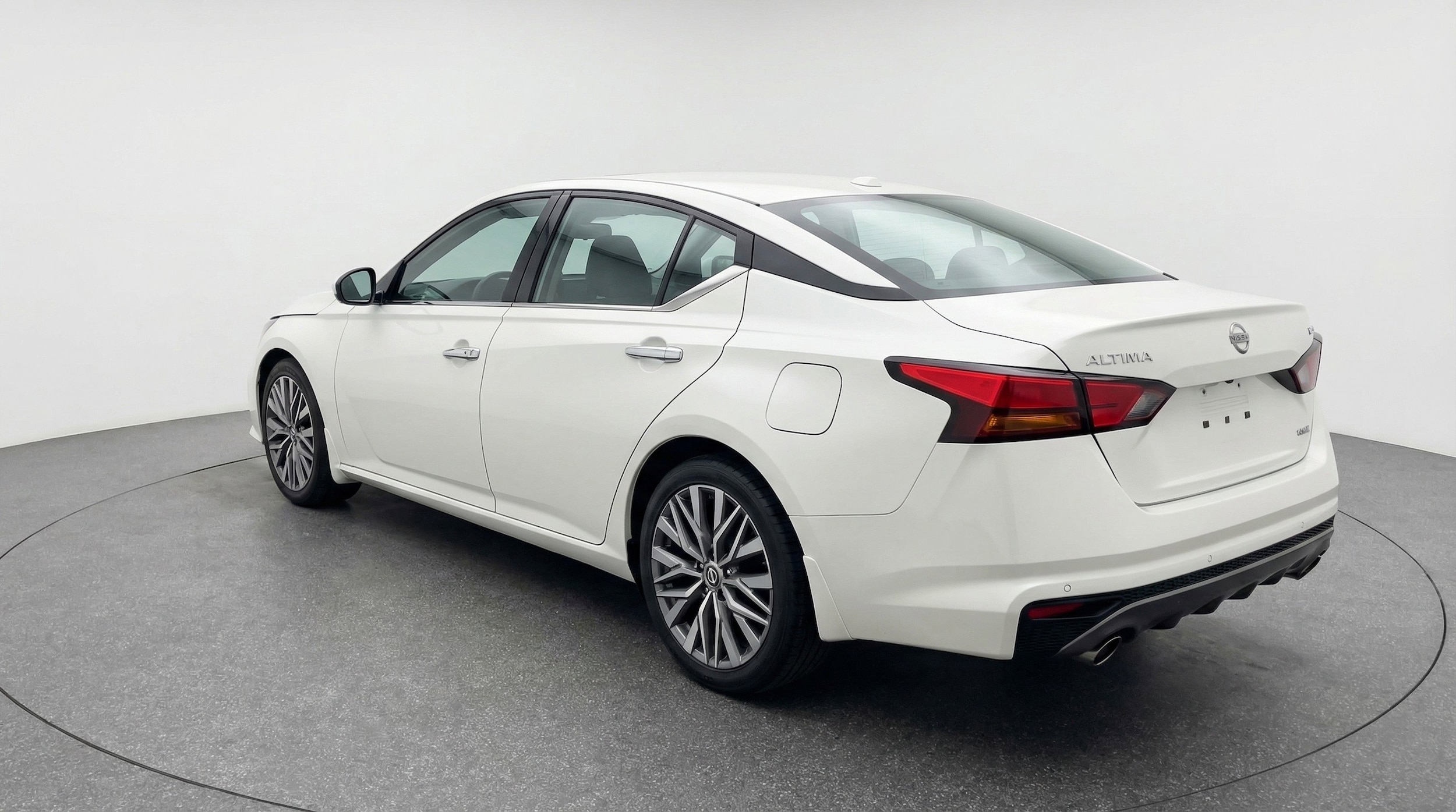 Thumbnail: 2025 Nissan Altima - 6