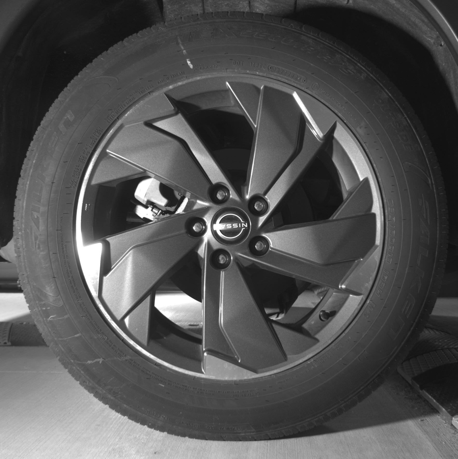 Thumbnail: 2025 Nissan Rogue - 15