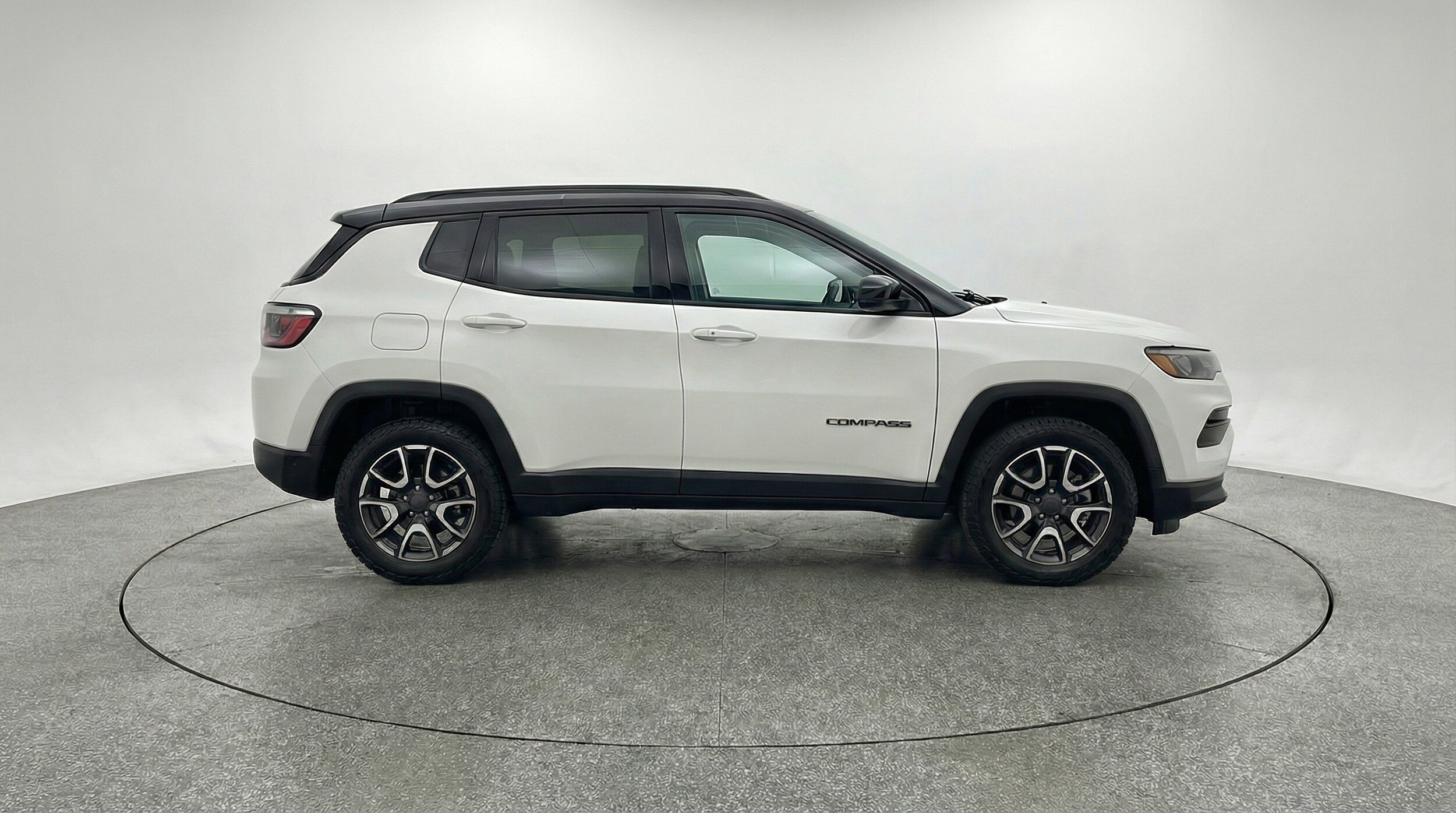 Thumbnail: 2025 Jeep Compass - 11