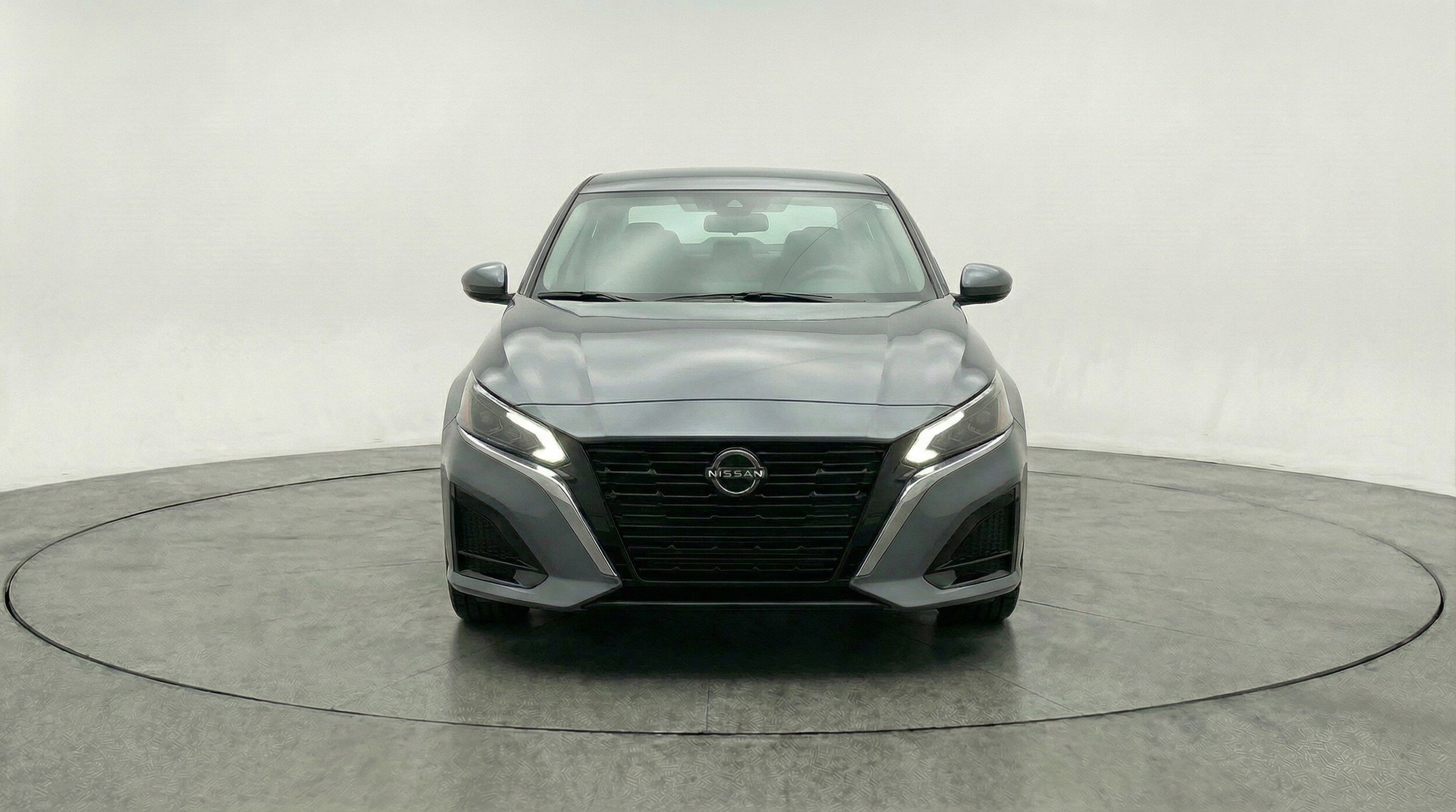 Thumbnail: 2025 Nissan Altima - 2