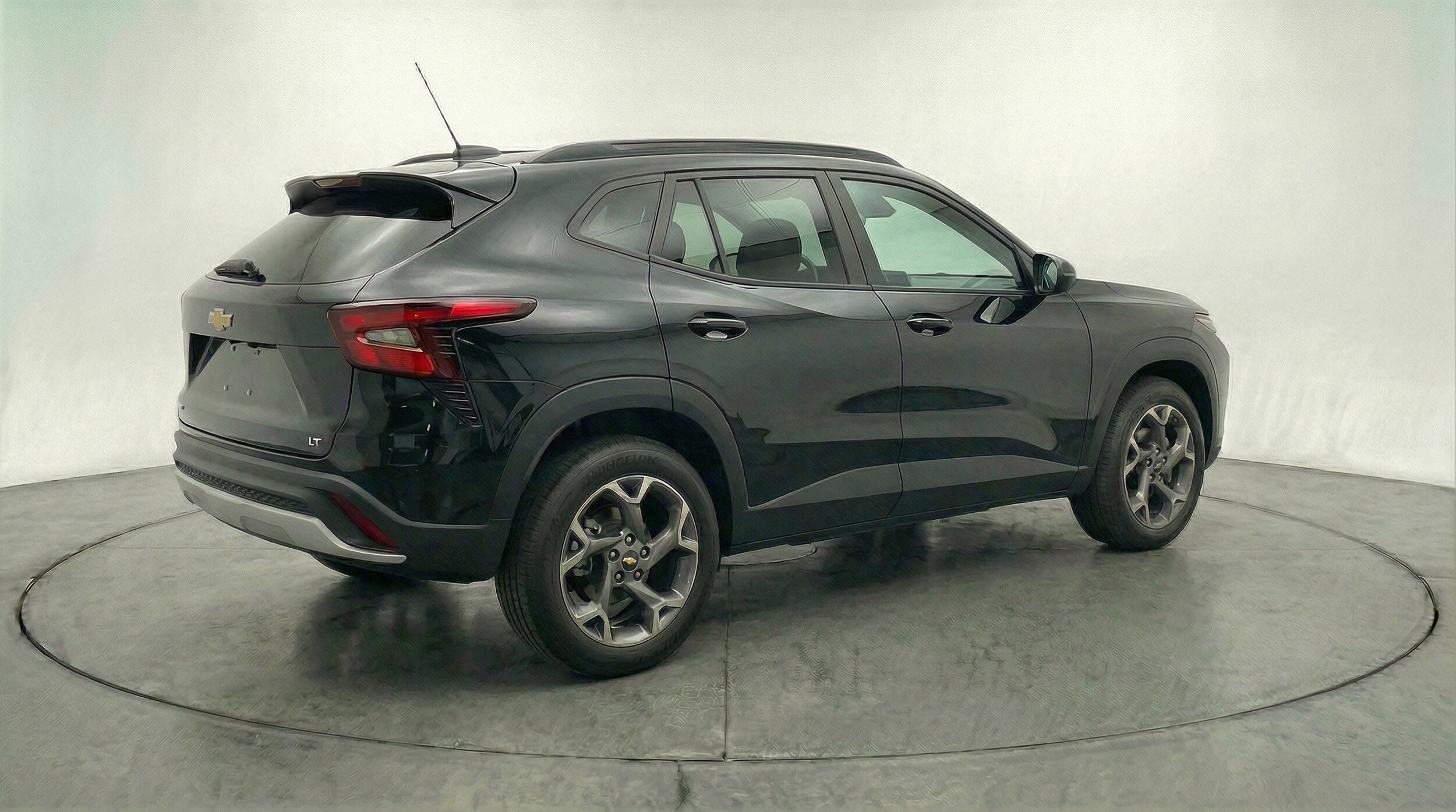 Thumbnail: 2025 Chevrolet Trax - 9