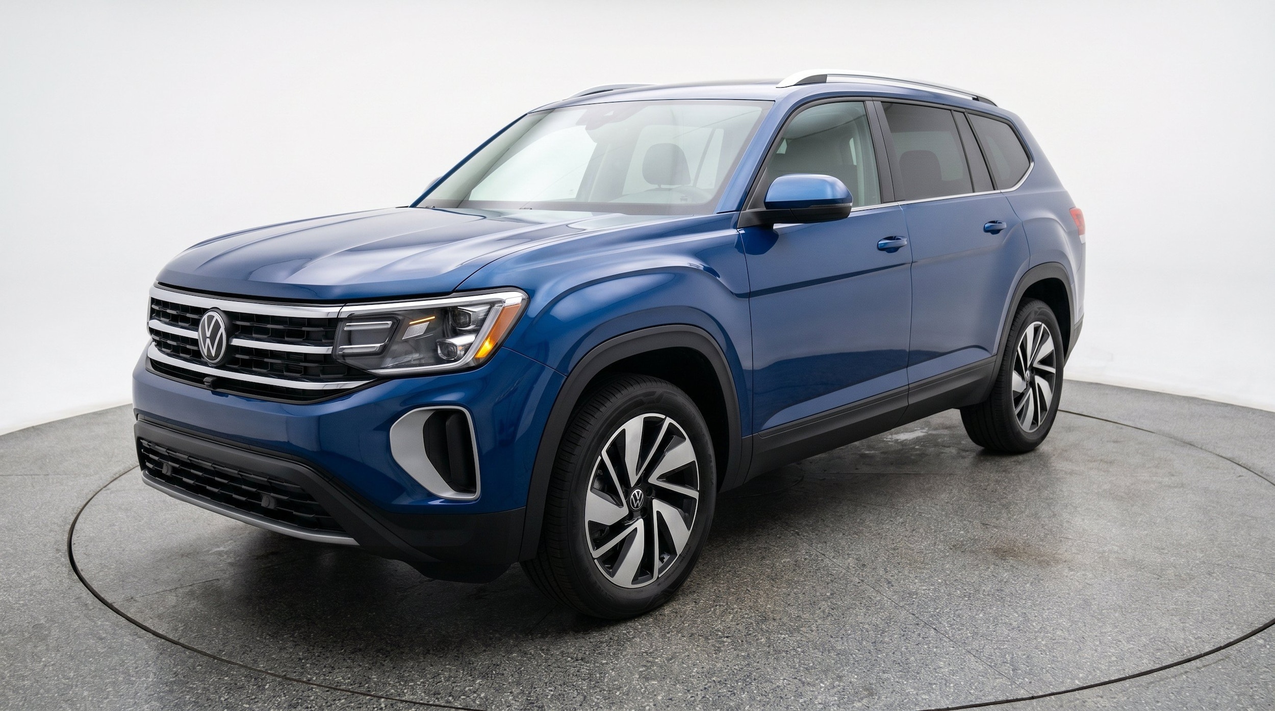 Thumbnail: 2026 Volkswagen Atlas - 3