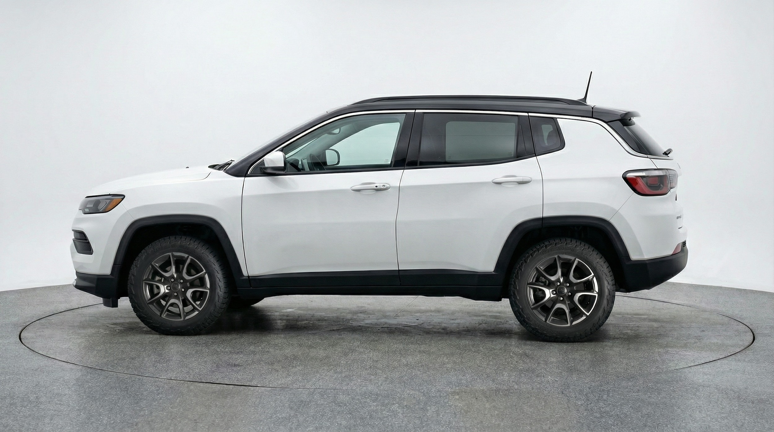 Thumbnail: 2025 Jeep Compass - 4