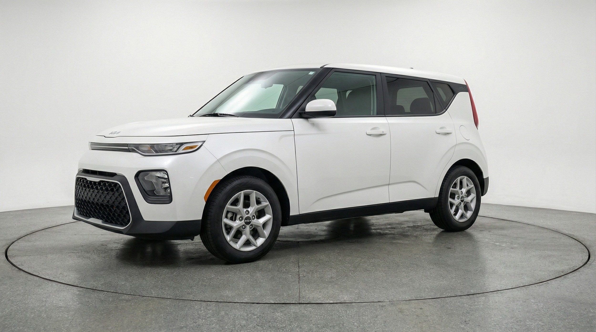 Thumbnail: 2025 Kia Soul - 3