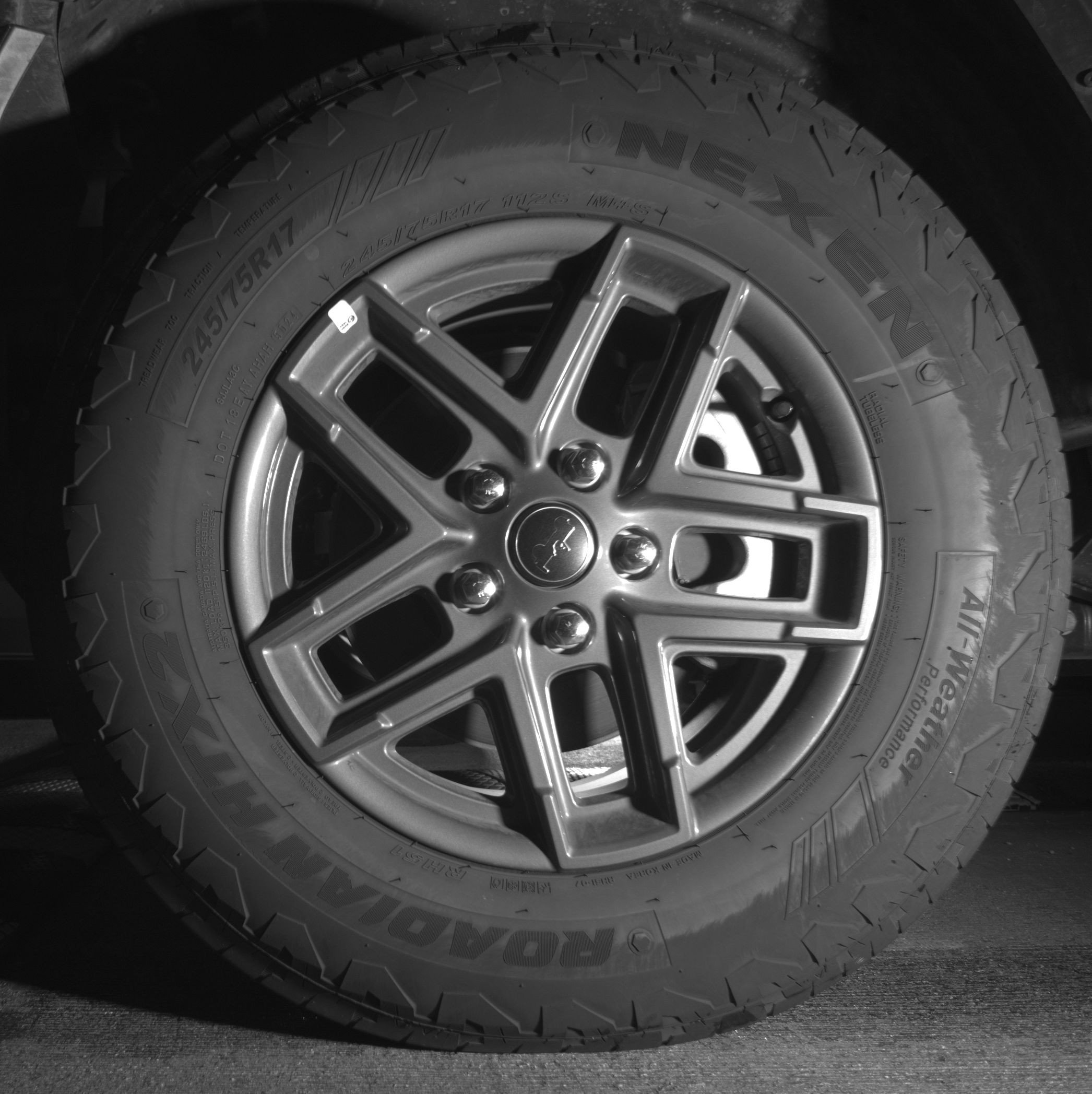 Thumbnail: 2025 Jeep Wrangler - 12