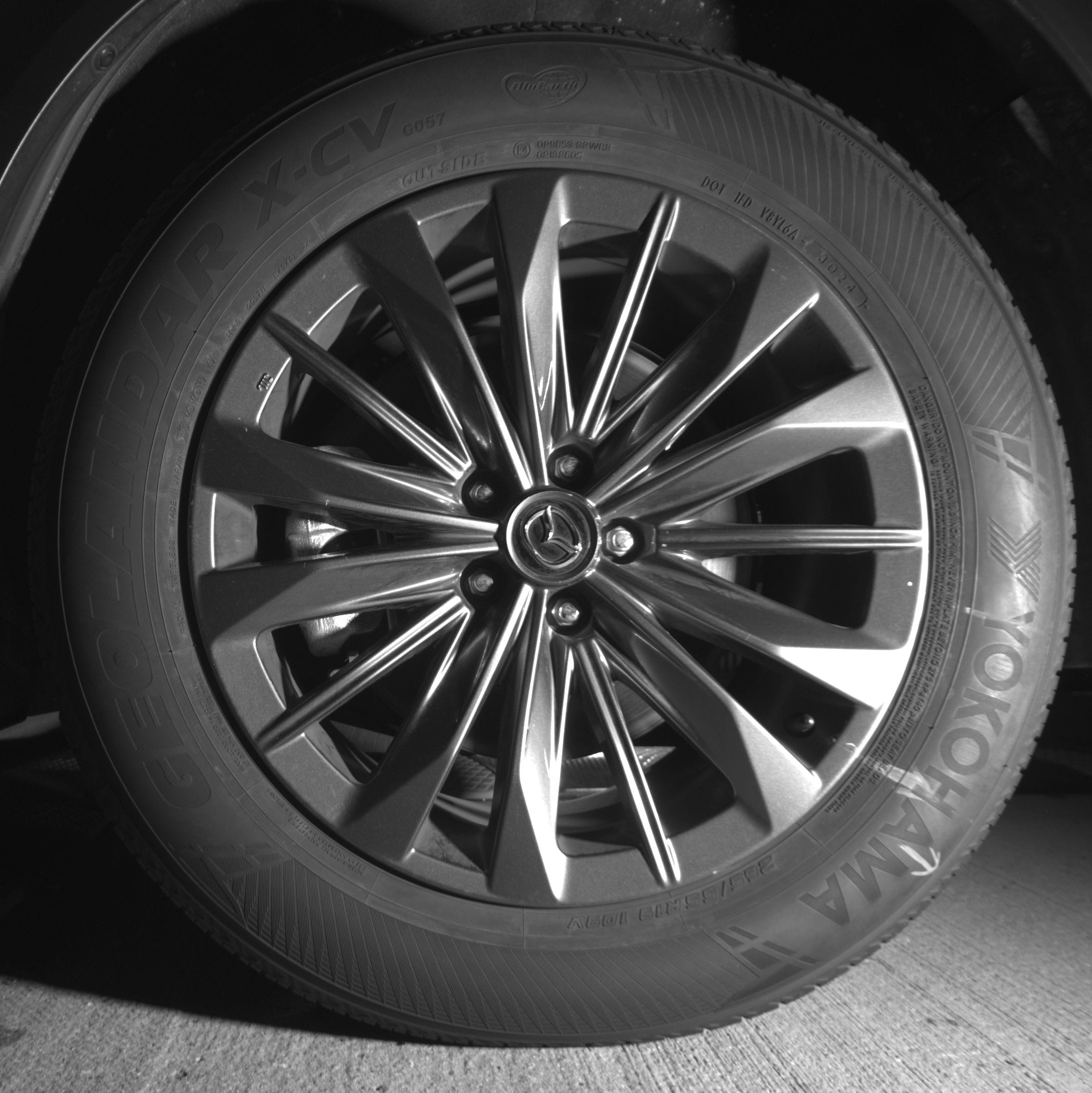 Thumbnail: 2025 Mazda CX-70 - 11