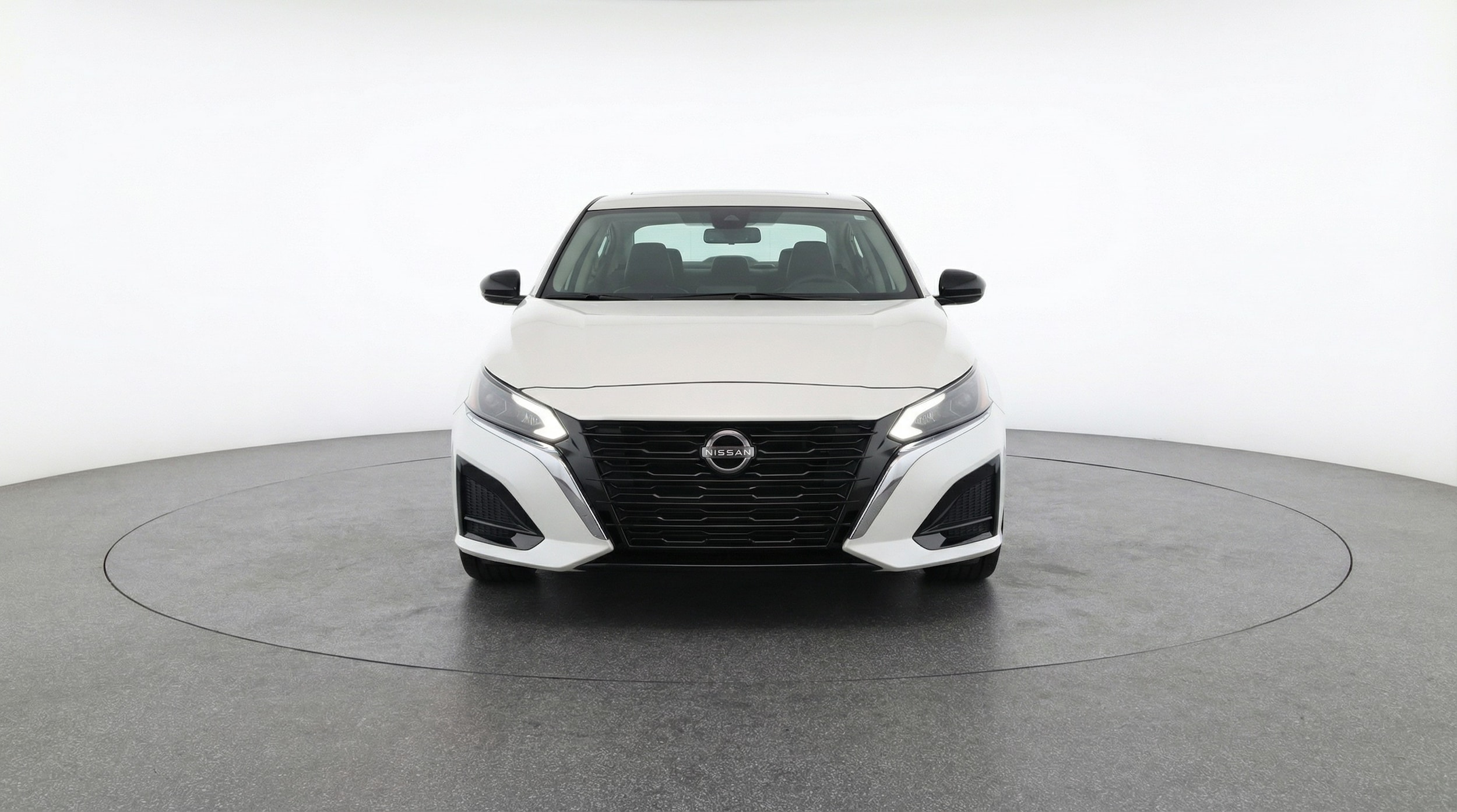 Thumbnail: 2025 Nissan Altima - 2