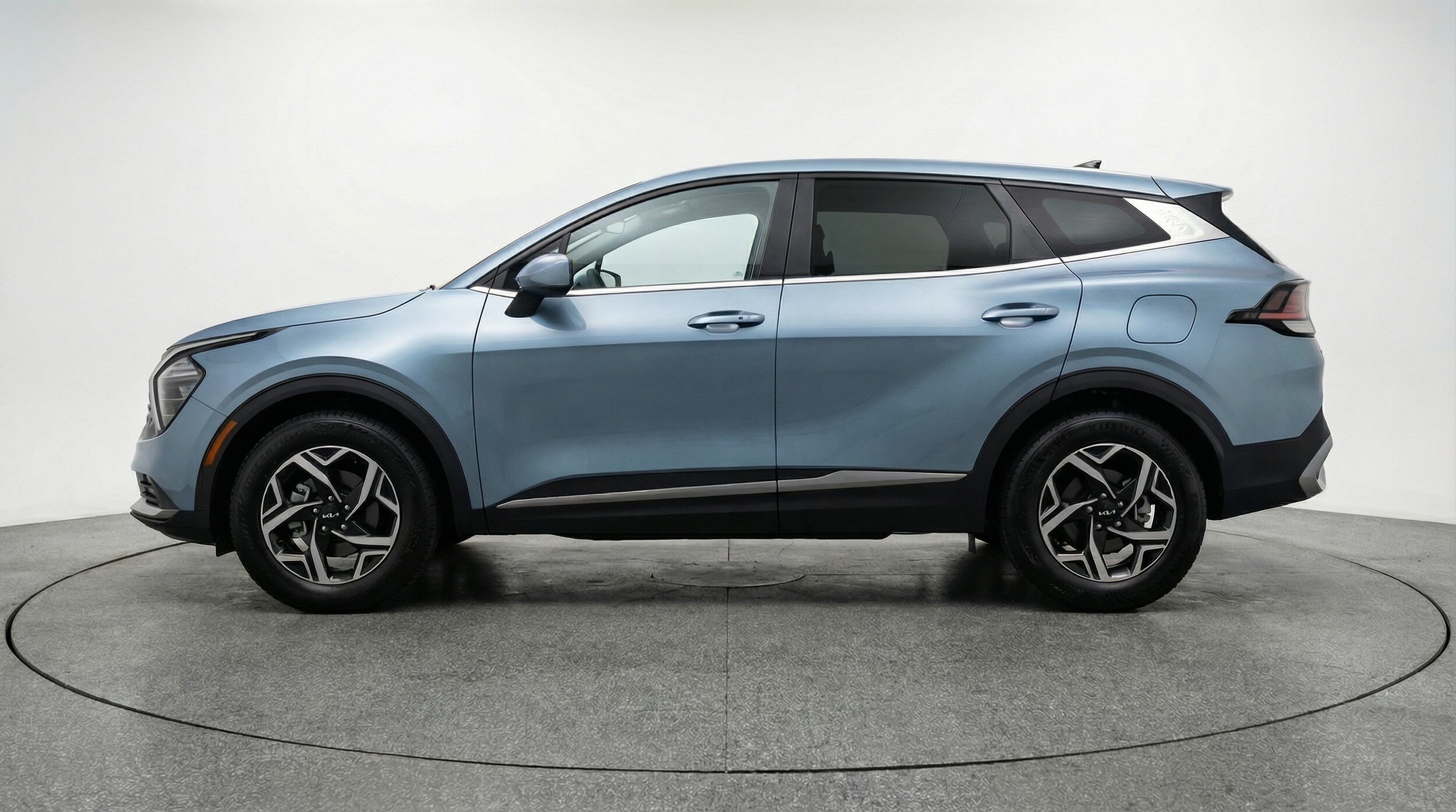 Thumbnail: 2025 Kia Sportage - 4