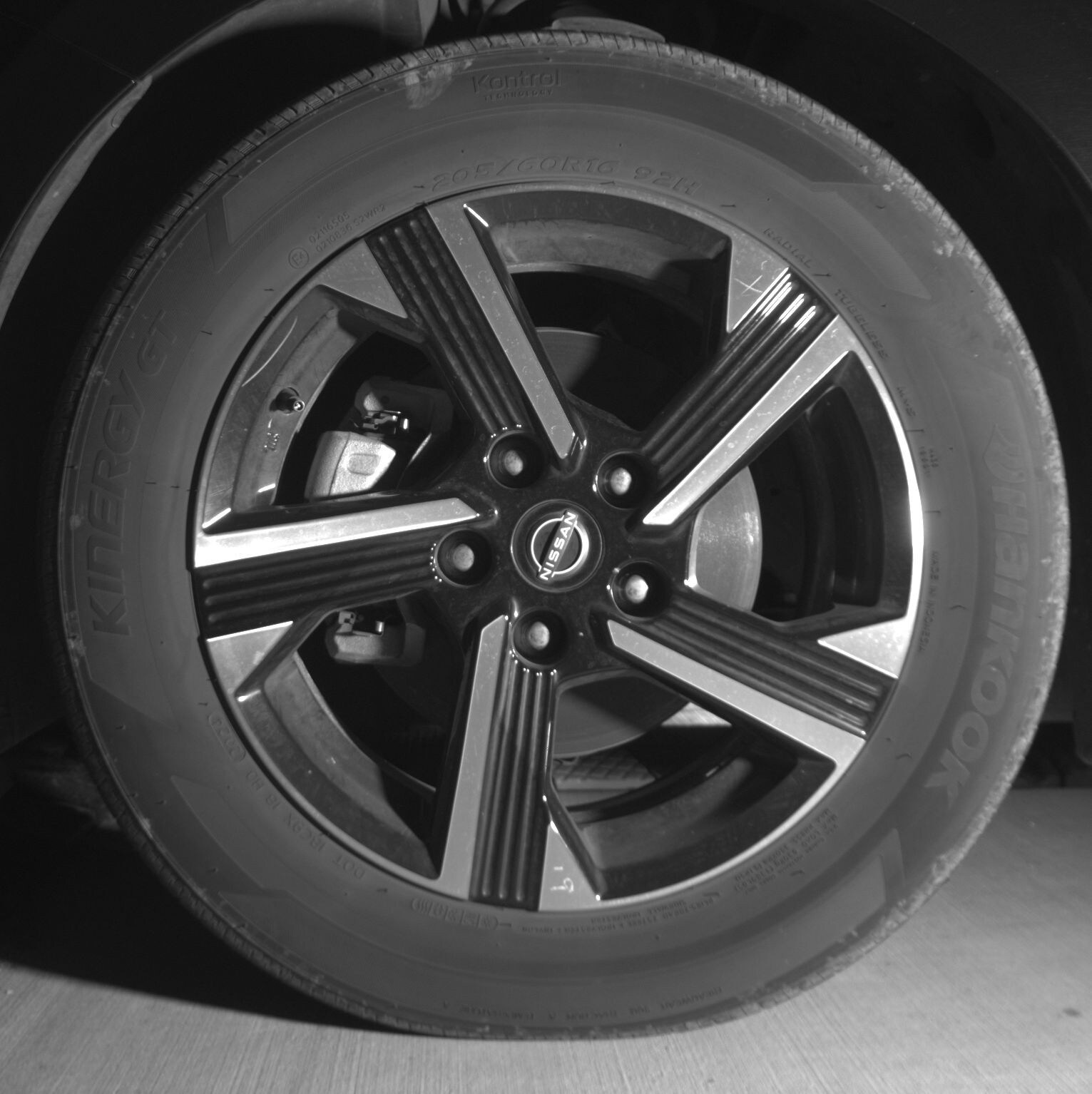 Thumbnail: 2025 Nissan Sentra - 9