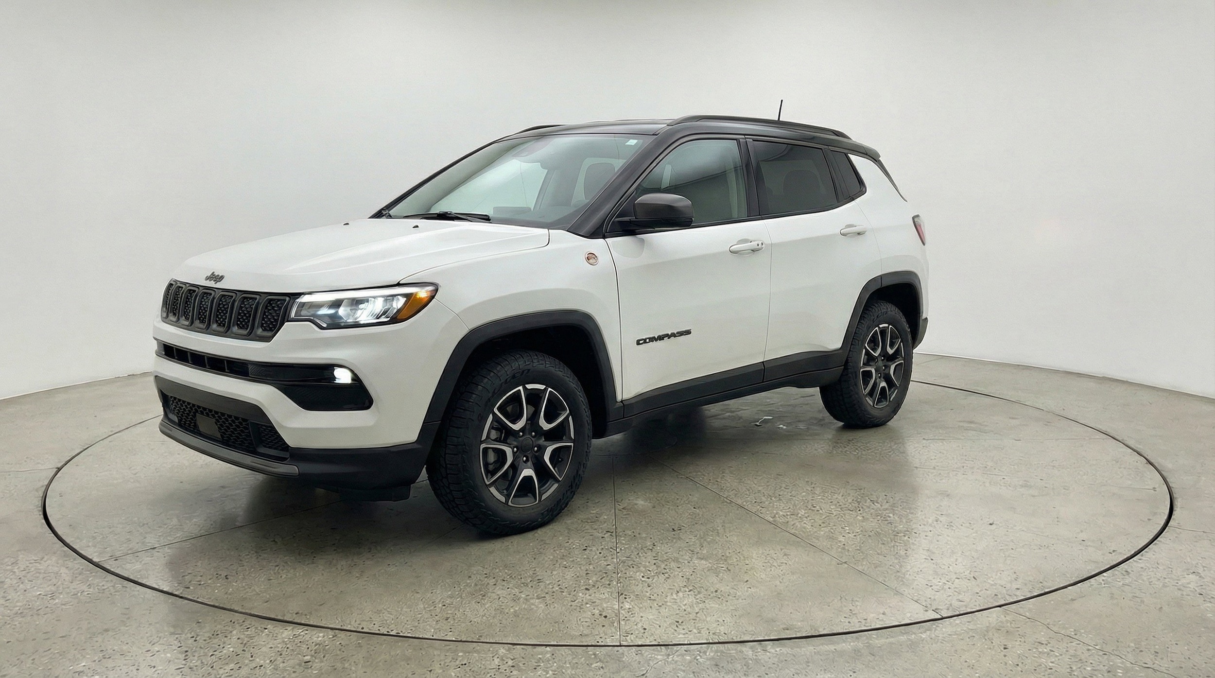 Thumbnail: 2025 Jeep Compass - 3