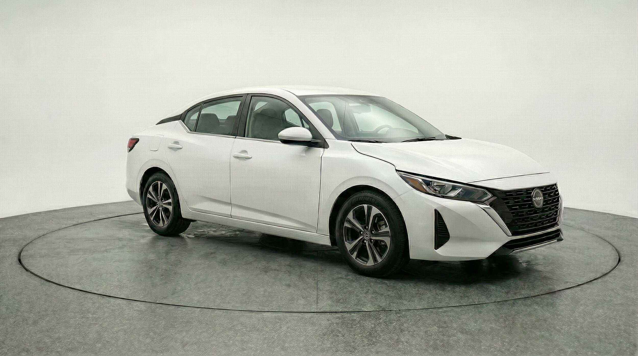 Thumbnail: 2025 Nissan Sentra - 1