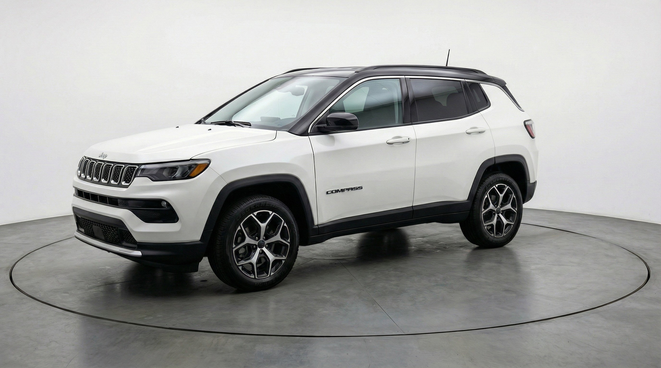 Thumbnail: 2025 Jeep Compass - 3
