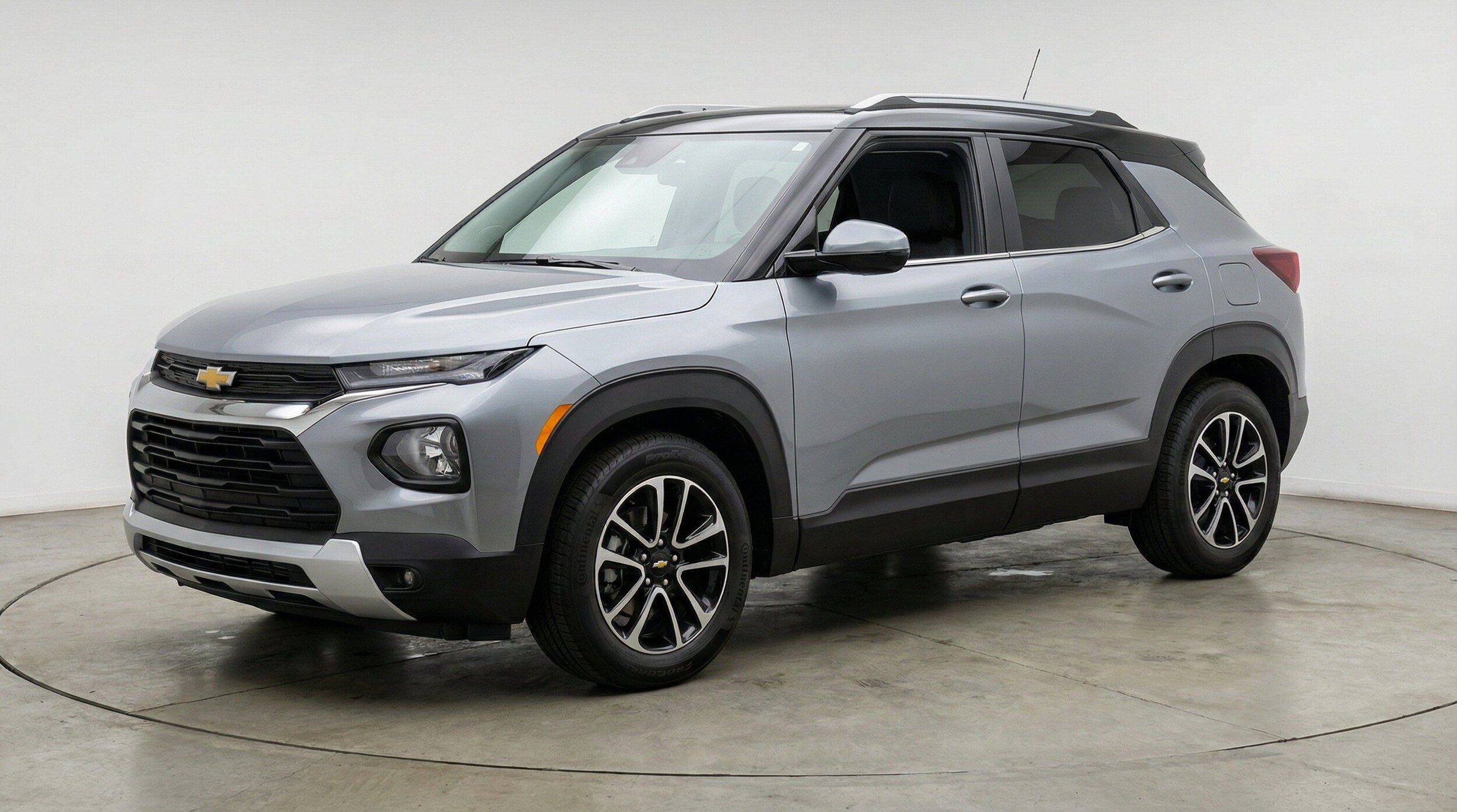 Thumbnail: 2025 Chevrolet TrailBlazer - 3