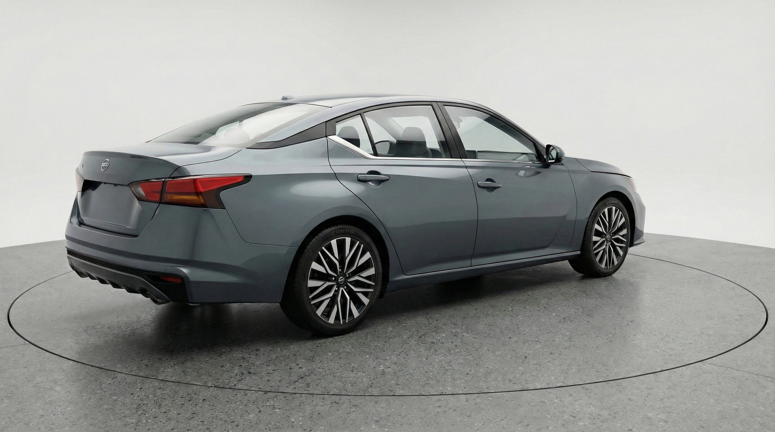 Thumbnail: 2025 Nissan Altima - 9