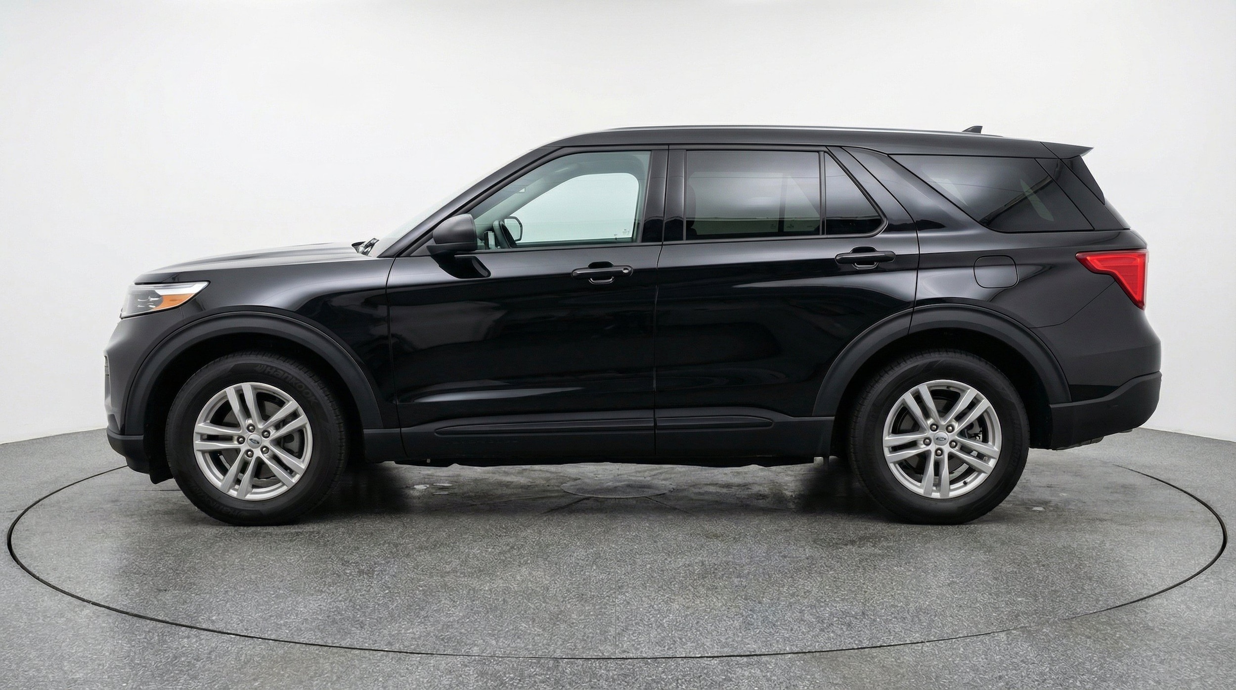 Thumbnail: 2024 Ford Explorer - 5