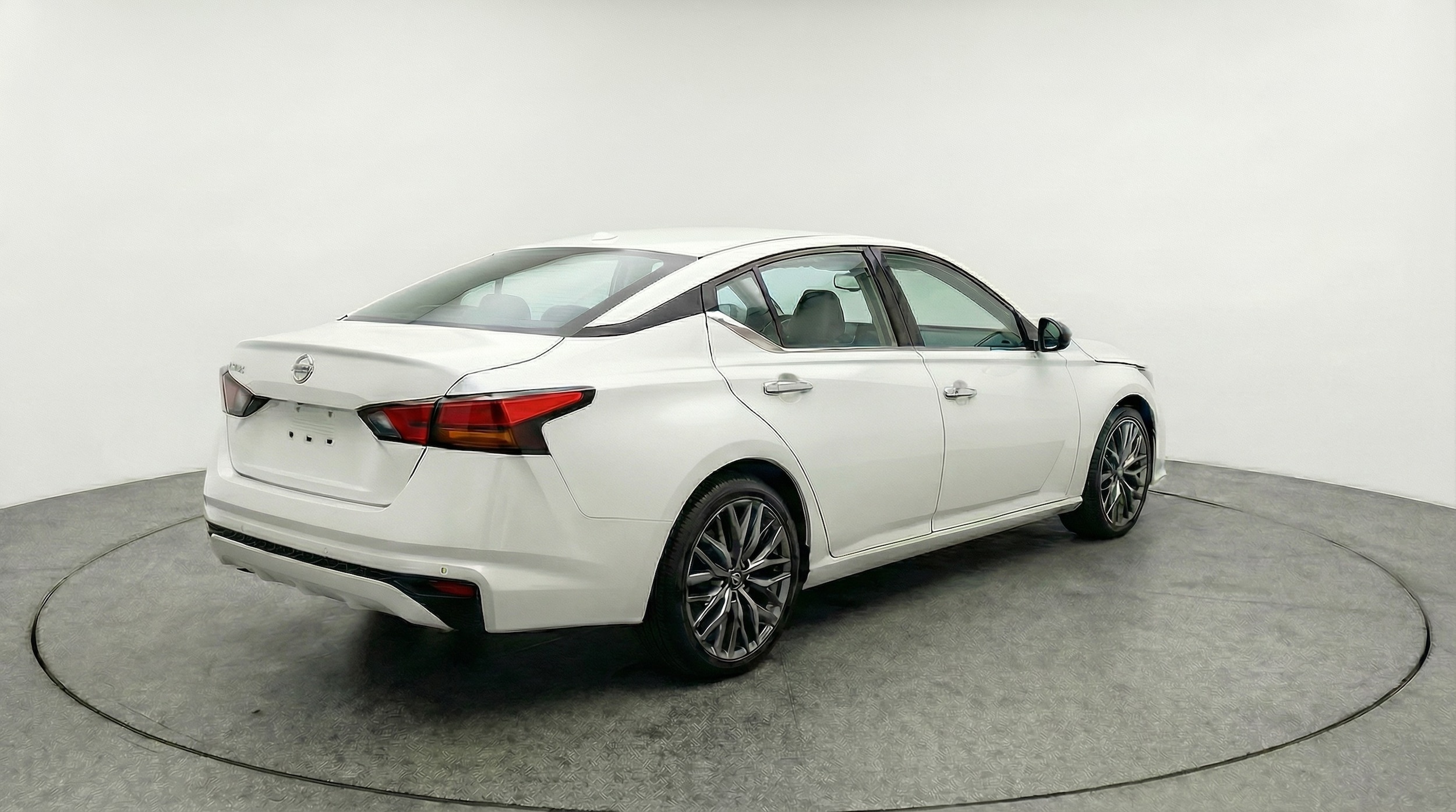 Thumbnail: 2025 Nissan Altima - 7