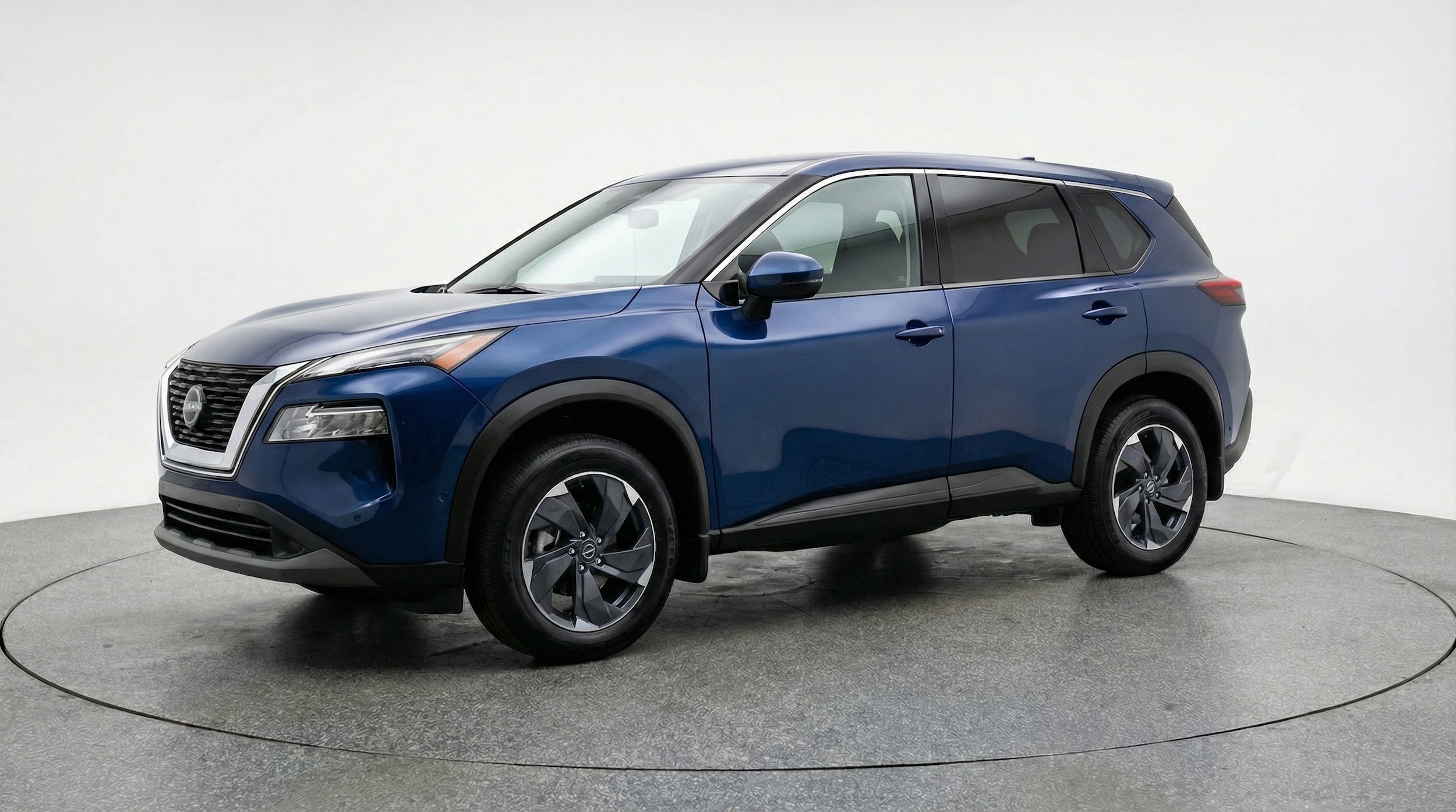 Thumbnail: 2025 Nissan Rogue - 3