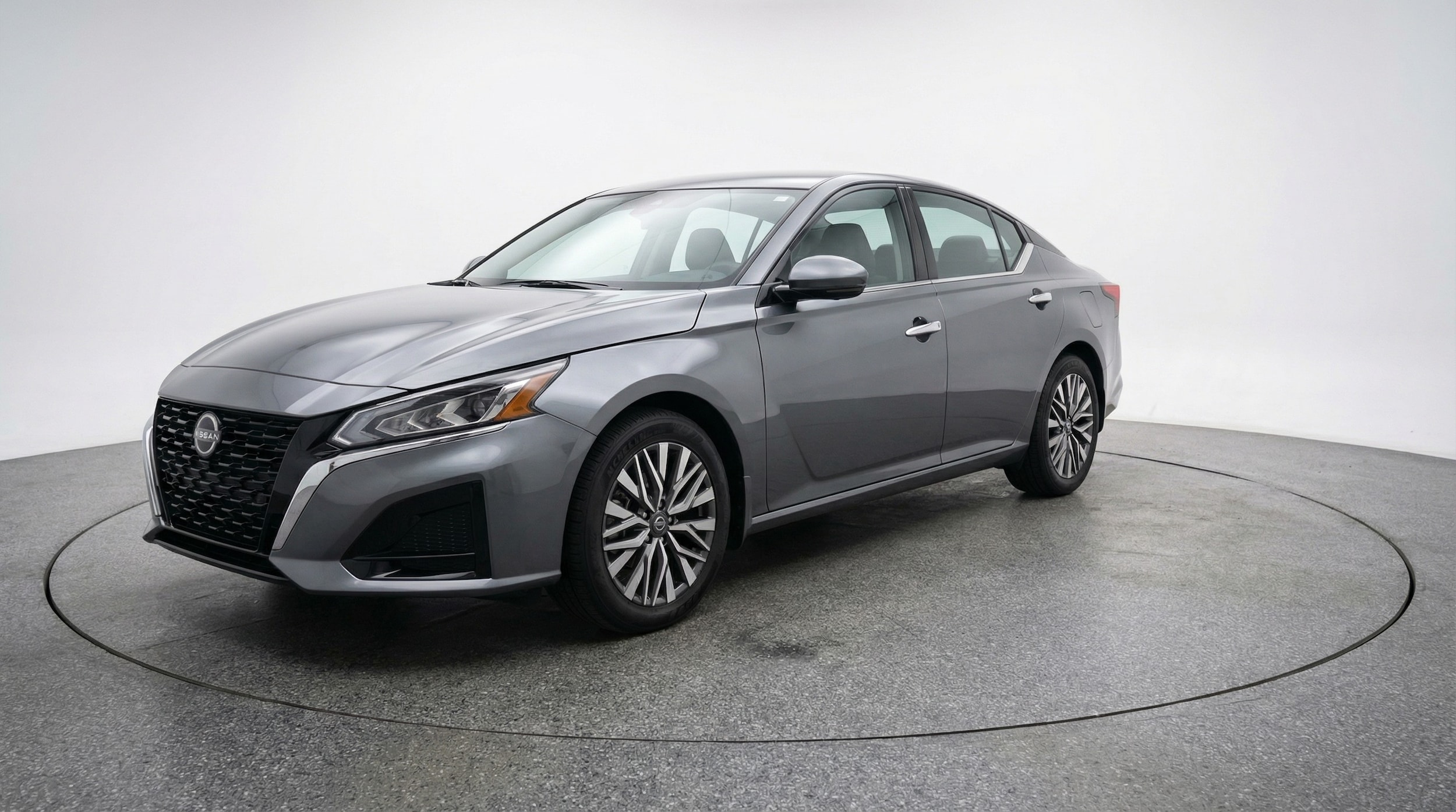 Thumbnail: 2025 Nissan Altima - 3